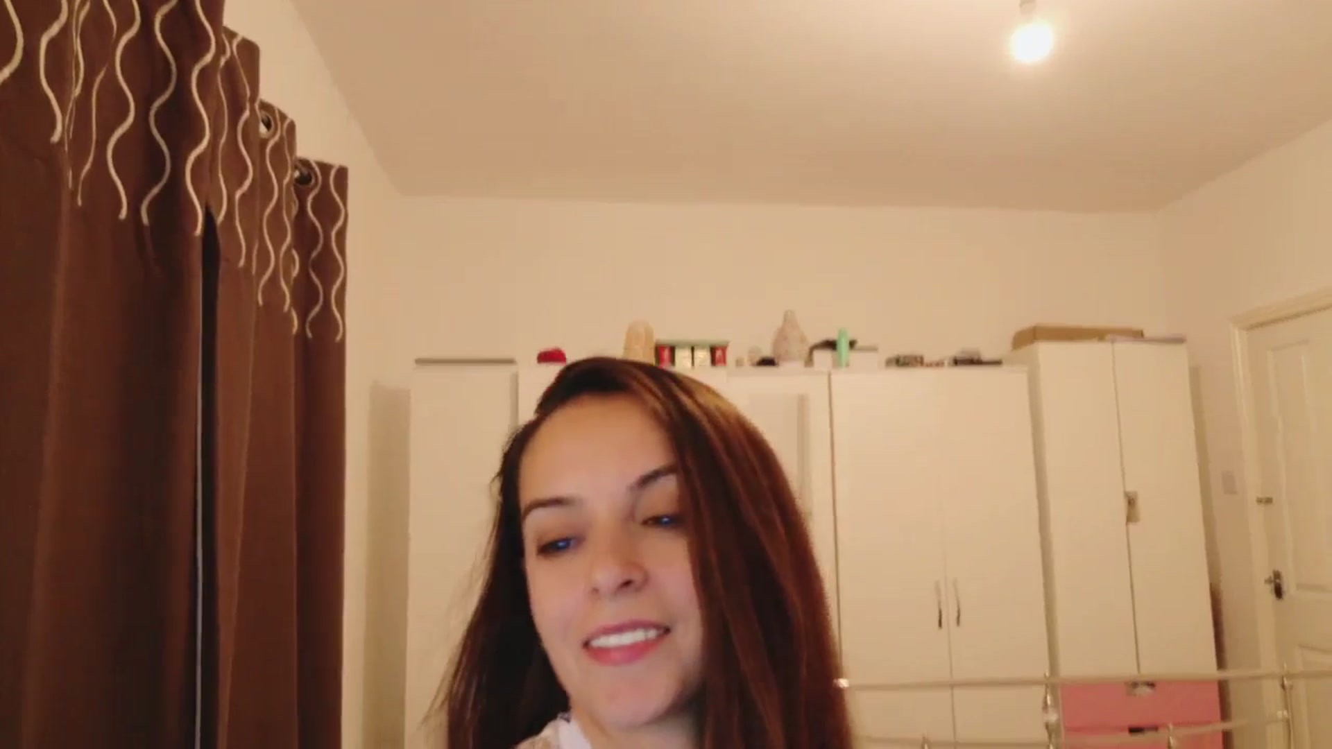 Gallery image thumbnail from KarlaOlivia's myfreecams stream on, 10/07/2025, 18:07 image 7 of 20