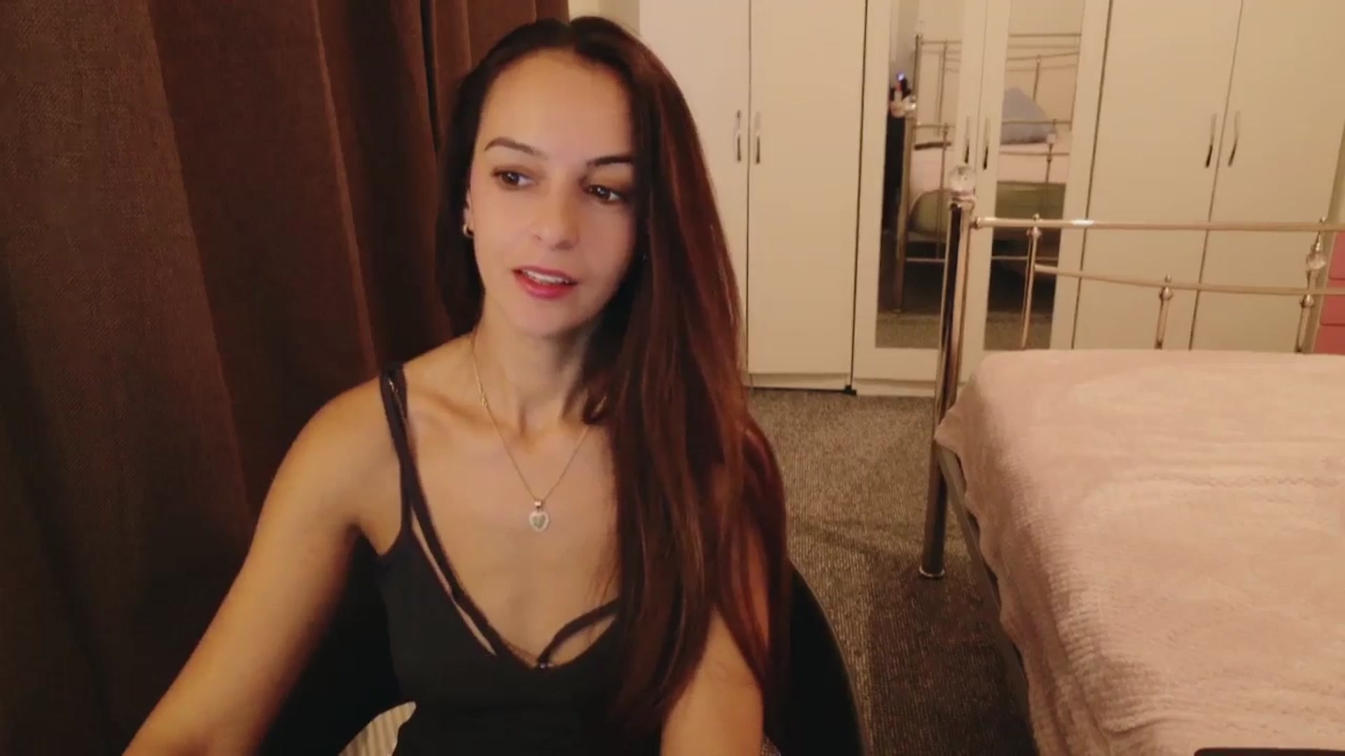 Gallery image thumbnail from KarlaOlivia's myfreecams stream on, 10/08/2025, 09:15 image 5 of 20
