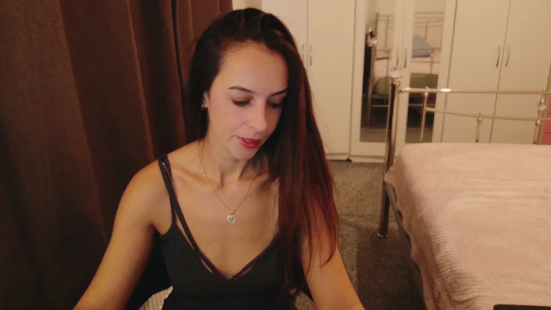 Gallery image thumbnail from KarlaOlivia's myfreecams stream on, 10/08/2025, 09:15 image 7 of 20