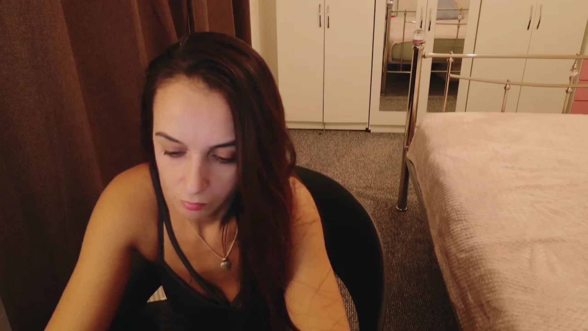 Gallery image thumbnail from KarlaOlivia's myfreecams stream on, 10/08/2025, 15:40 image 15 of 20