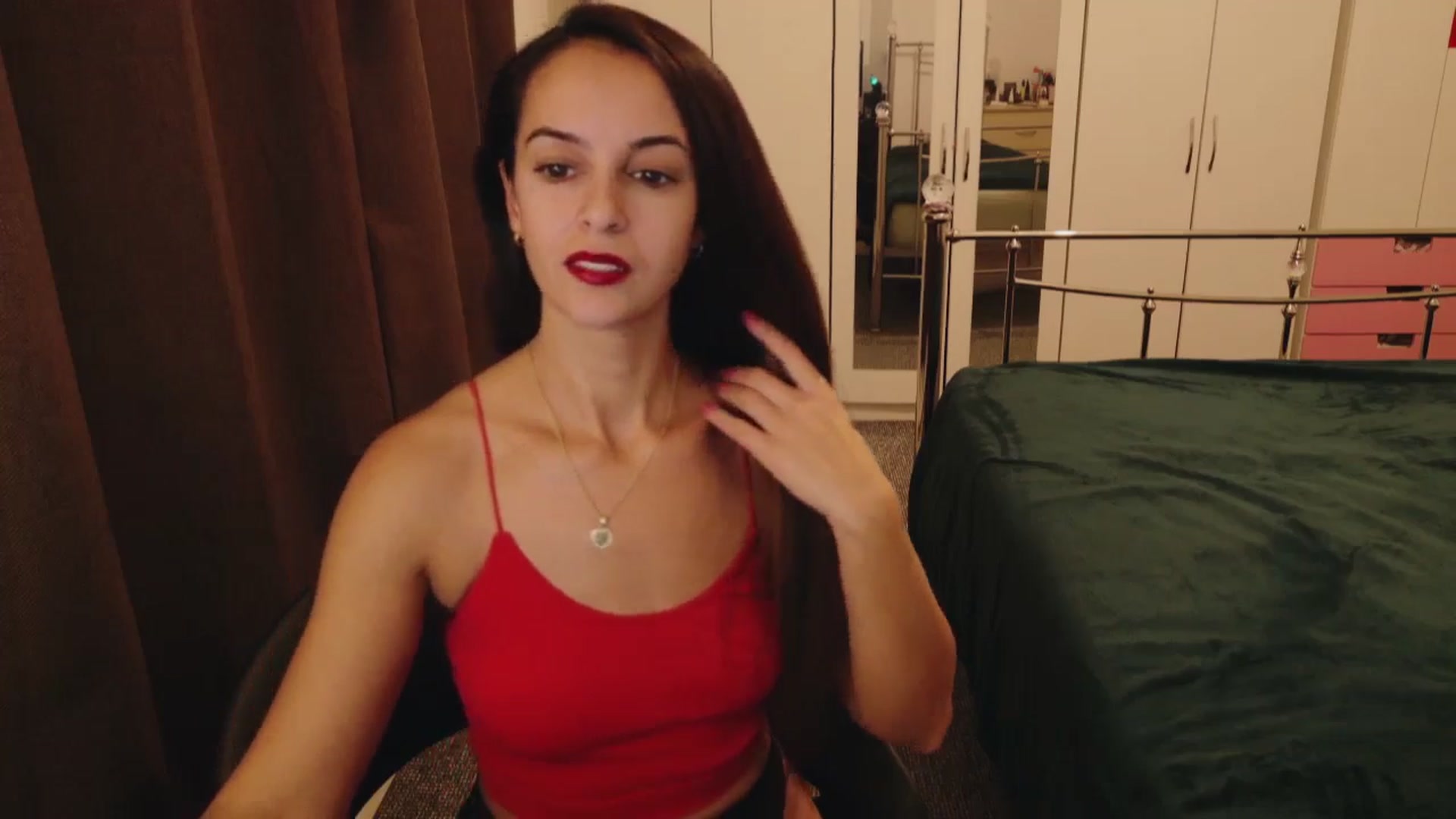 Gallery image thumbnail from KarlaOlivia's myfreecams stream on, 10/21/2025, 17:27 image 7 of 20
