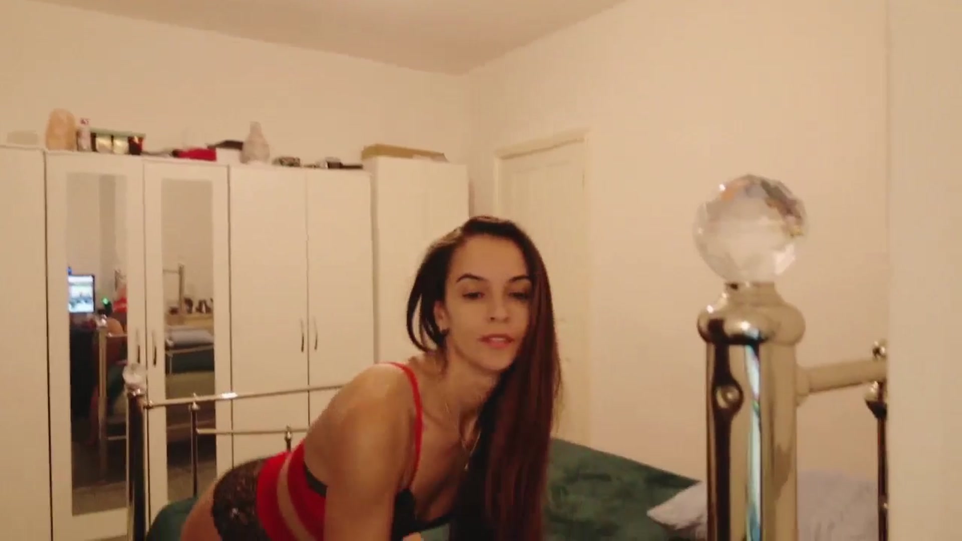 Gallery image thumbnail from KarlaOlivia's myfreecams stream on, 10/22/2025, 17:07 image 7 of 20