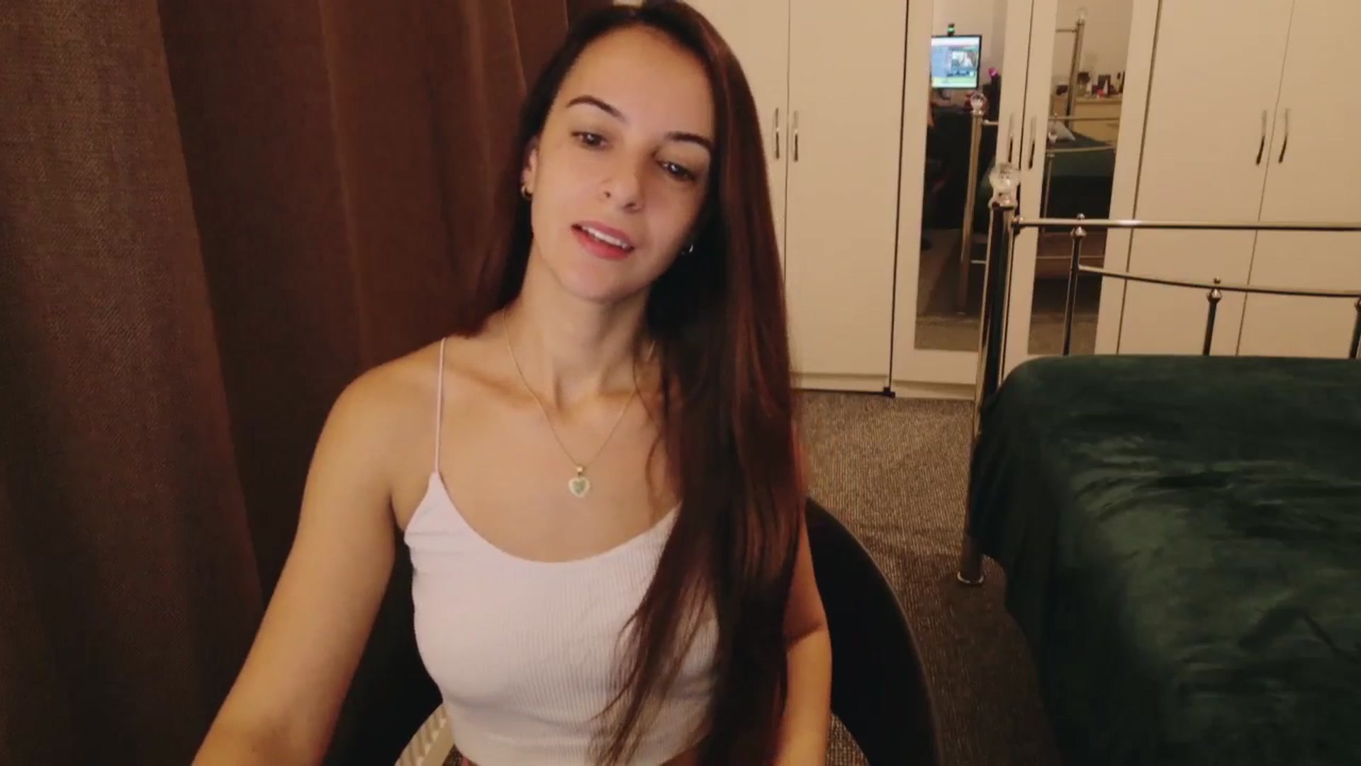 Gallery image thumbnail from KarlaOlivia's myfreecams stream on, 10/31/2025, 13:26 image 4 of 20