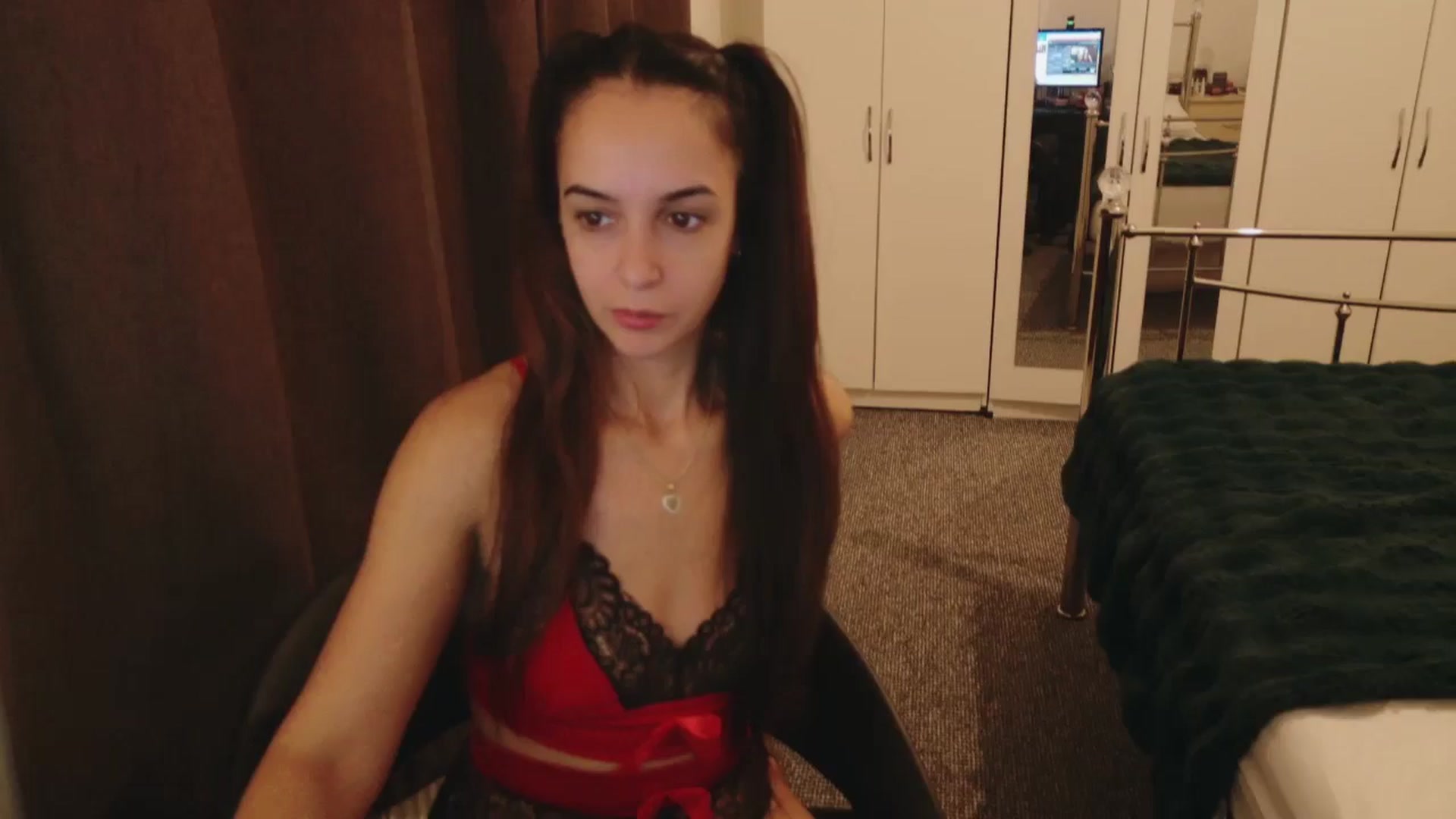 Gallery image thumbnail from KarlaOlivia's myfreecams stream on, 11/03/2025, 17:51 image 20 of 20