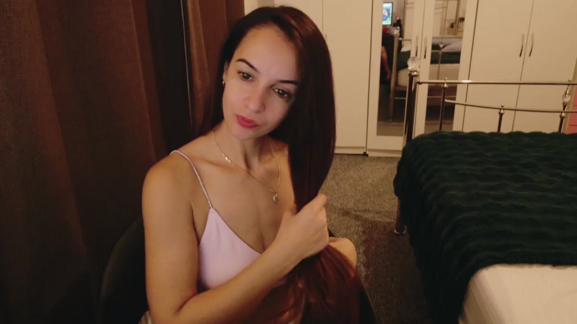 Gallery image thumbnail from KarlaOlivia's myfreecams stream on, 11/04/2025, 12:03 image 8 of 20