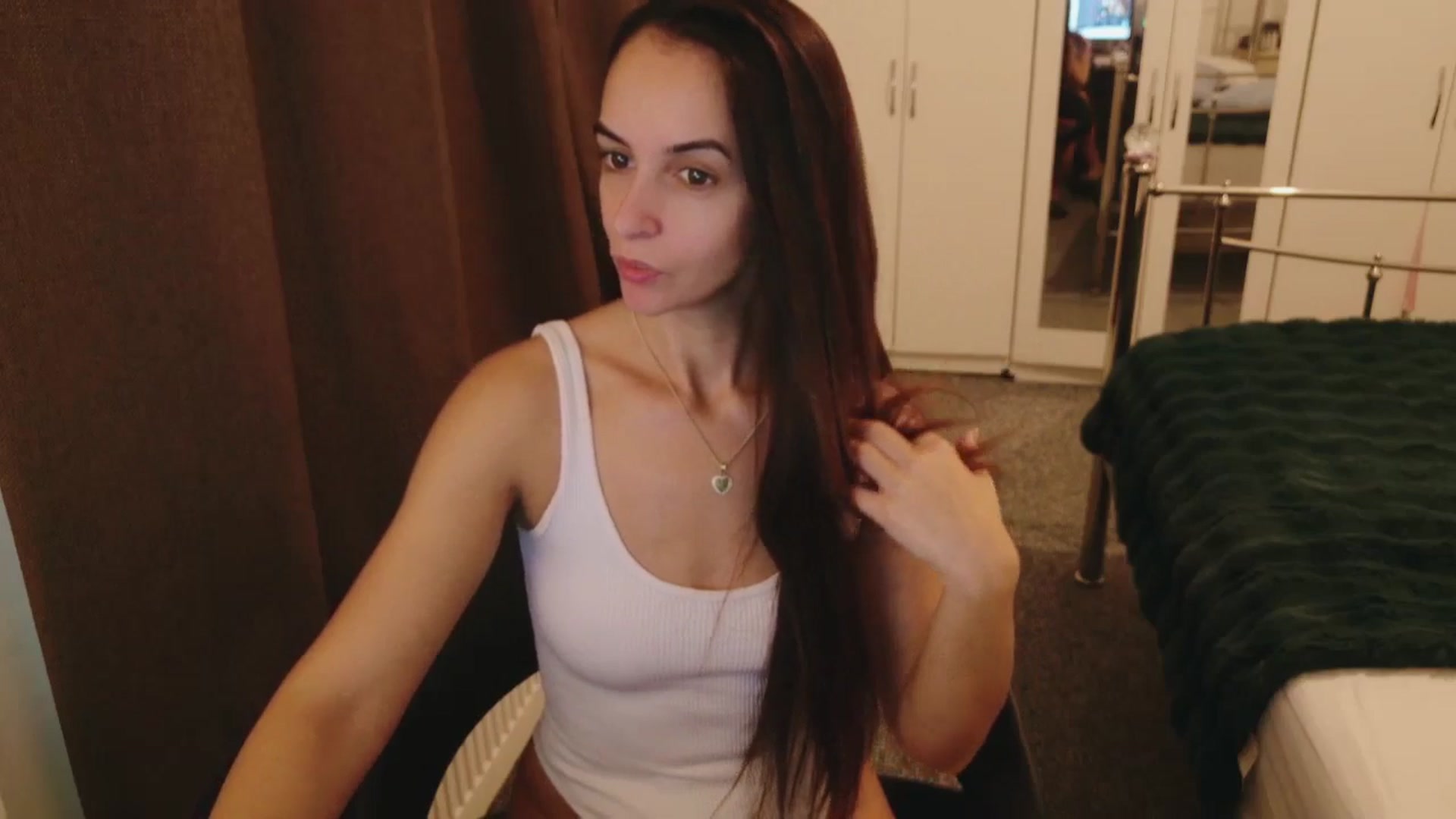 Gallery image thumbnail from KarlaOlivia's myfreecams stream on, 11/06/2025, 13:37 image 14 of 20