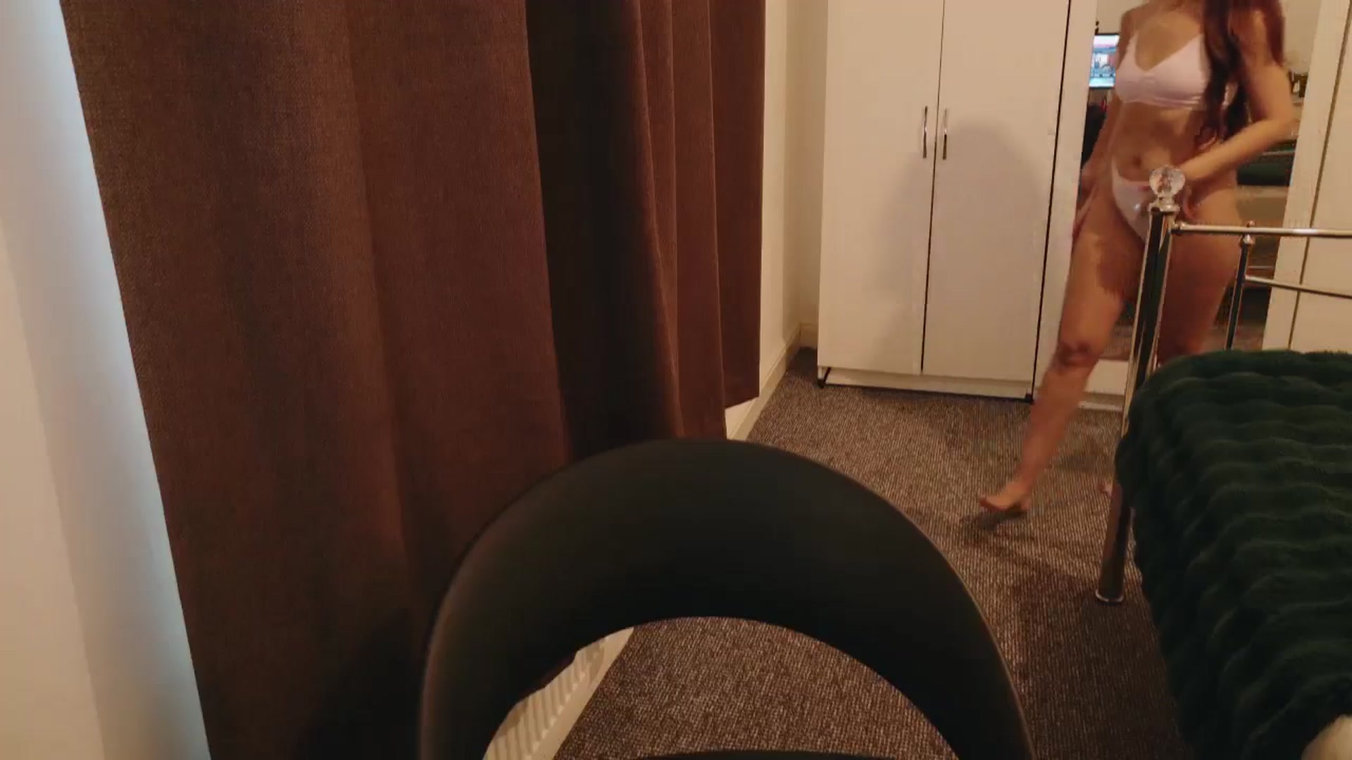 Gallery image thumbnail from KarlaOlivia's myfreecams stream on, 11/22/2025, 14:33 image 2 of 20