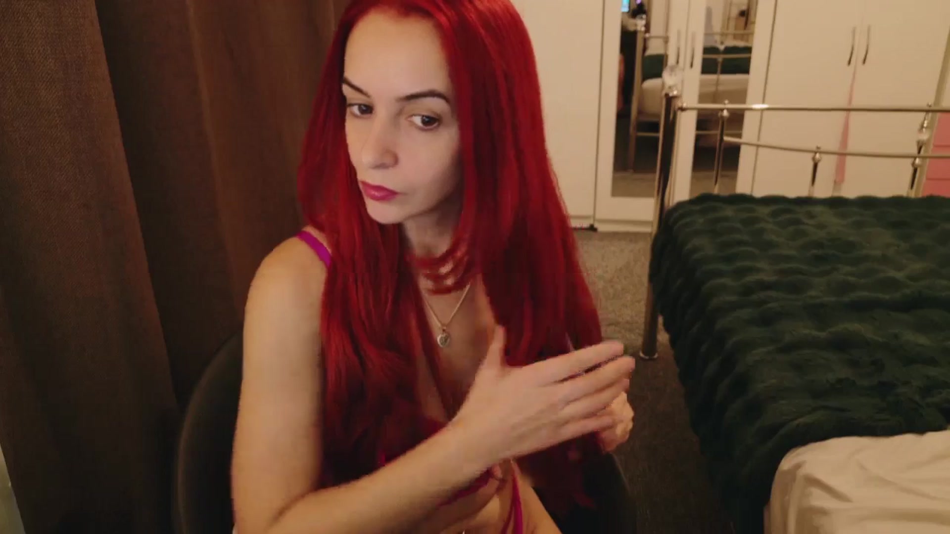 Gallery image thumbnail from KarlaOlivia's myfreecams stream on, 12/05/2025, 11:35 image 12 of 20