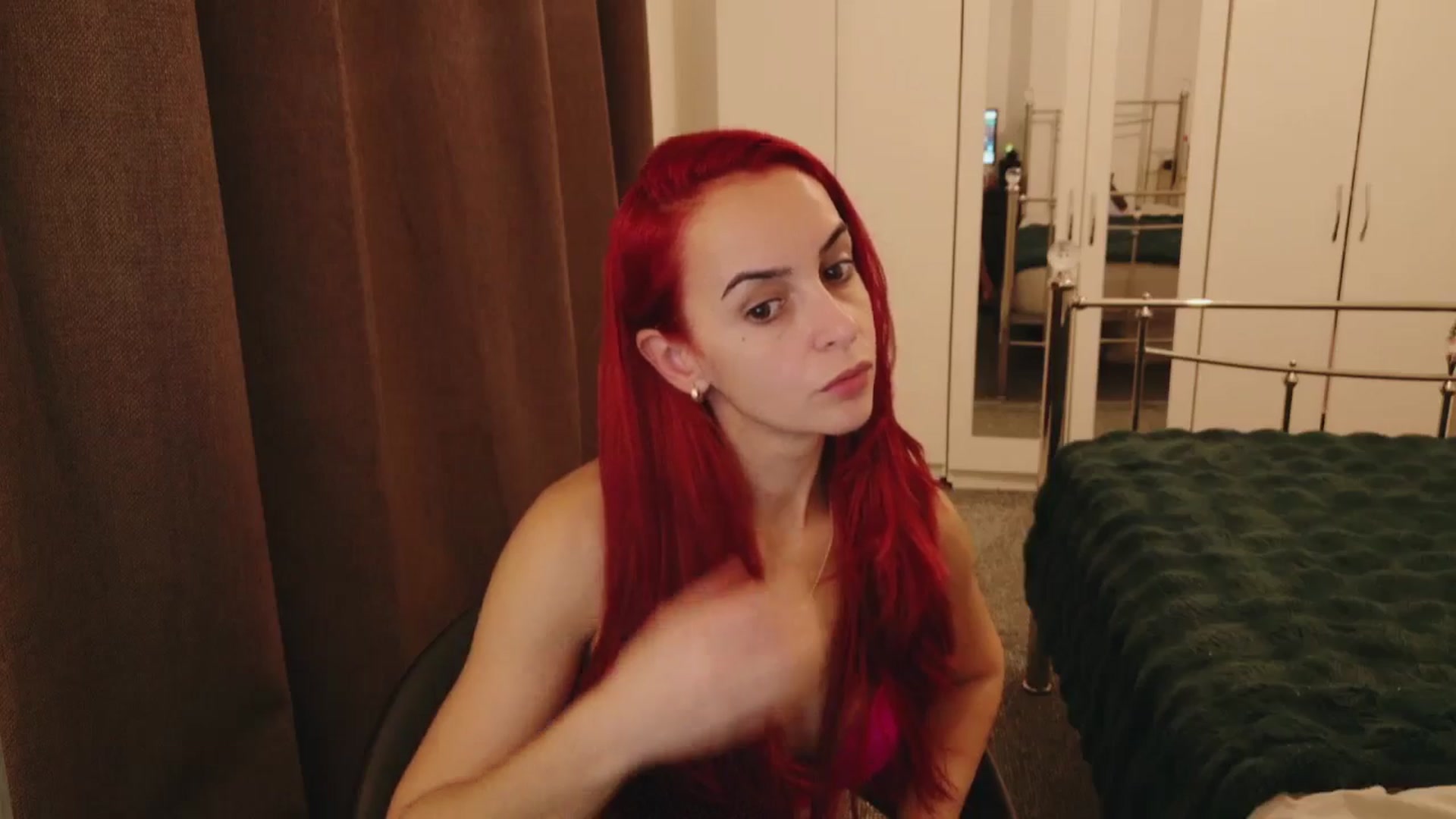 Gallery image thumbnail from KarlaOlivia's myfreecams stream on, 12/05/2025, 17:25 image 10 of 20