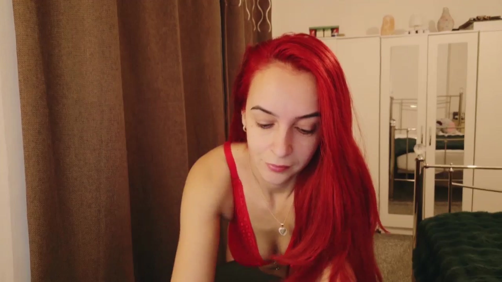 Gallery image thumbnail from KarlaOlivia's myfreecams stream on, 12/09/2025, 11:33 image 13 of 20