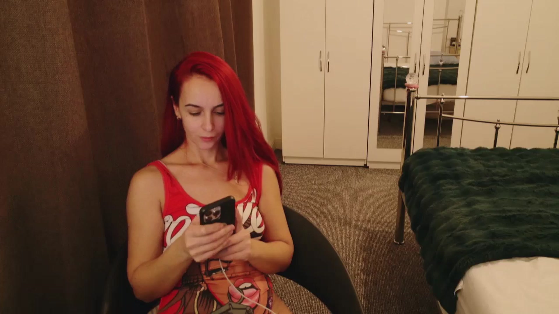Gallery image thumbnail from KarlaOlivia's myfreecams stream on, 12/11/2025, 18:55 image 15 of 20