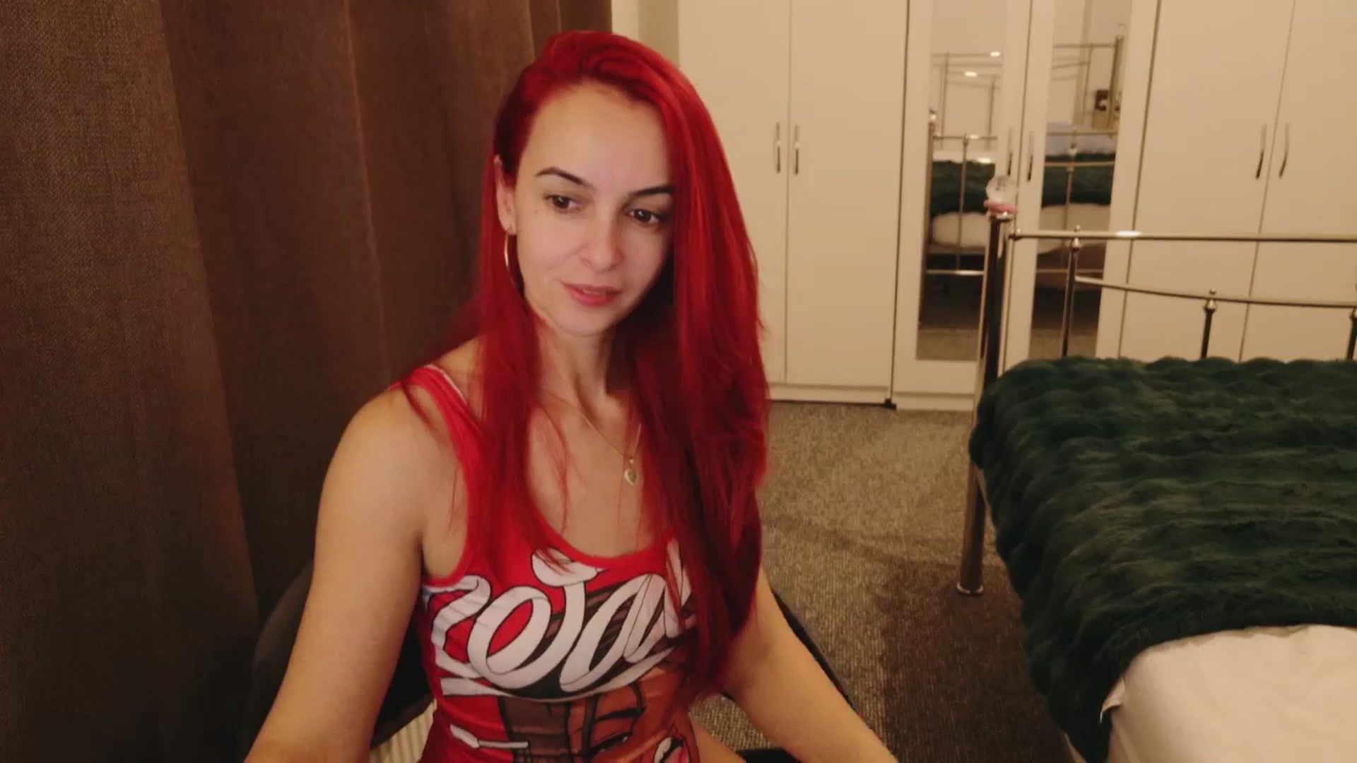Gallery image thumbnail from KarlaOlivia's myfreecams stream on, 12/11/2025, 18:55 image 14 of 20