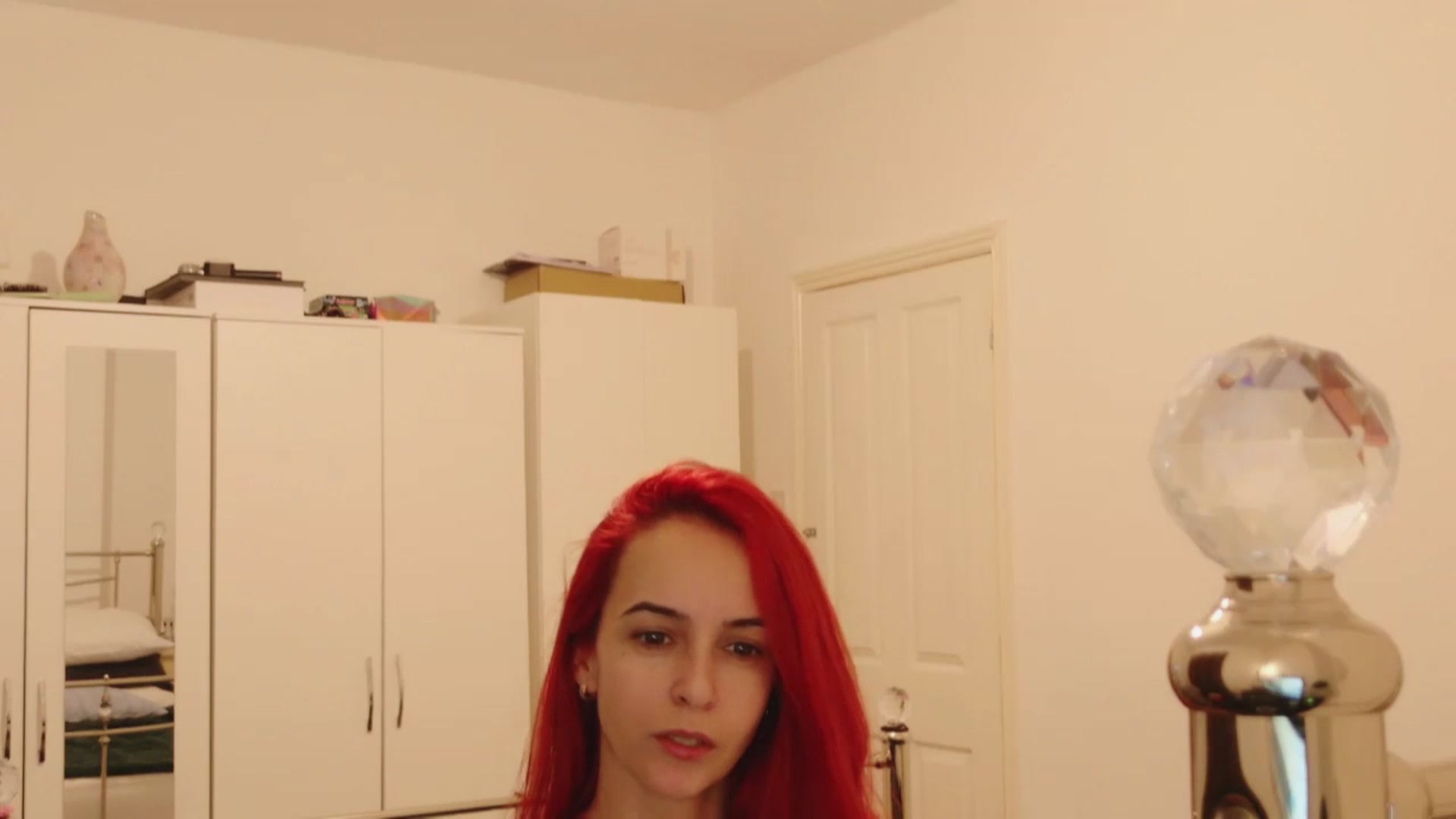 Gallery image thumbnail from KarlaOlivia's myfreecams stream on, 12/17/2025, 14:29 image 13 of 20