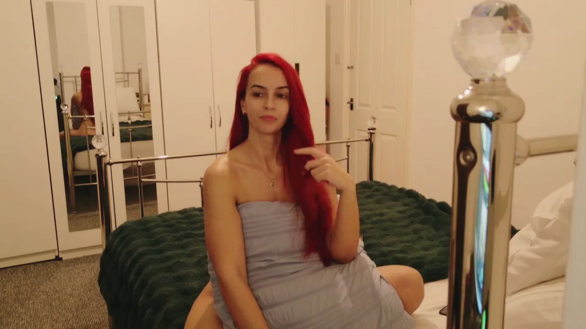 Gallery image thumbnail from KarlaOlivia's myfreecams stream on, 12/18/2025, 20:56 image 10 of 20