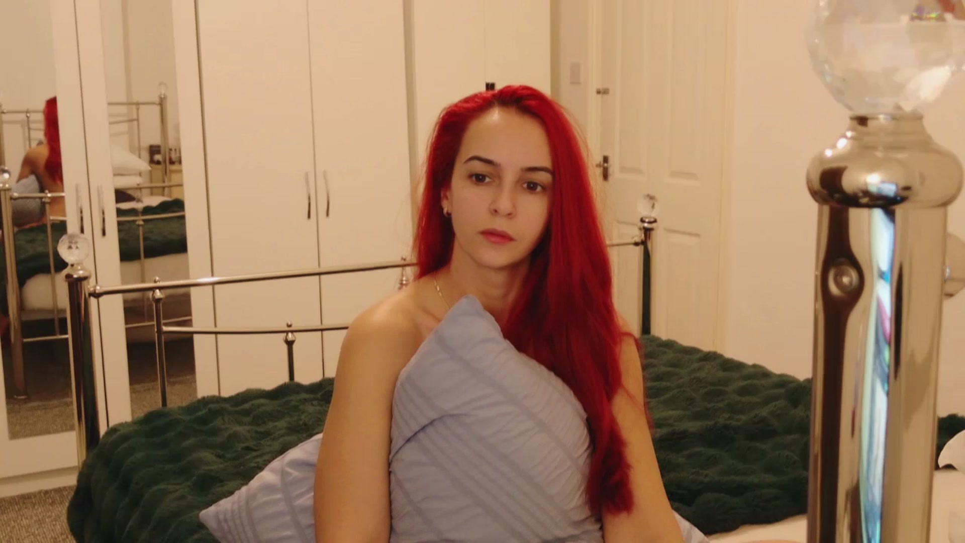 Gallery image thumbnail from KarlaOlivia's myfreecams stream on, 12/20/2025, 21:46 image 18 of 20