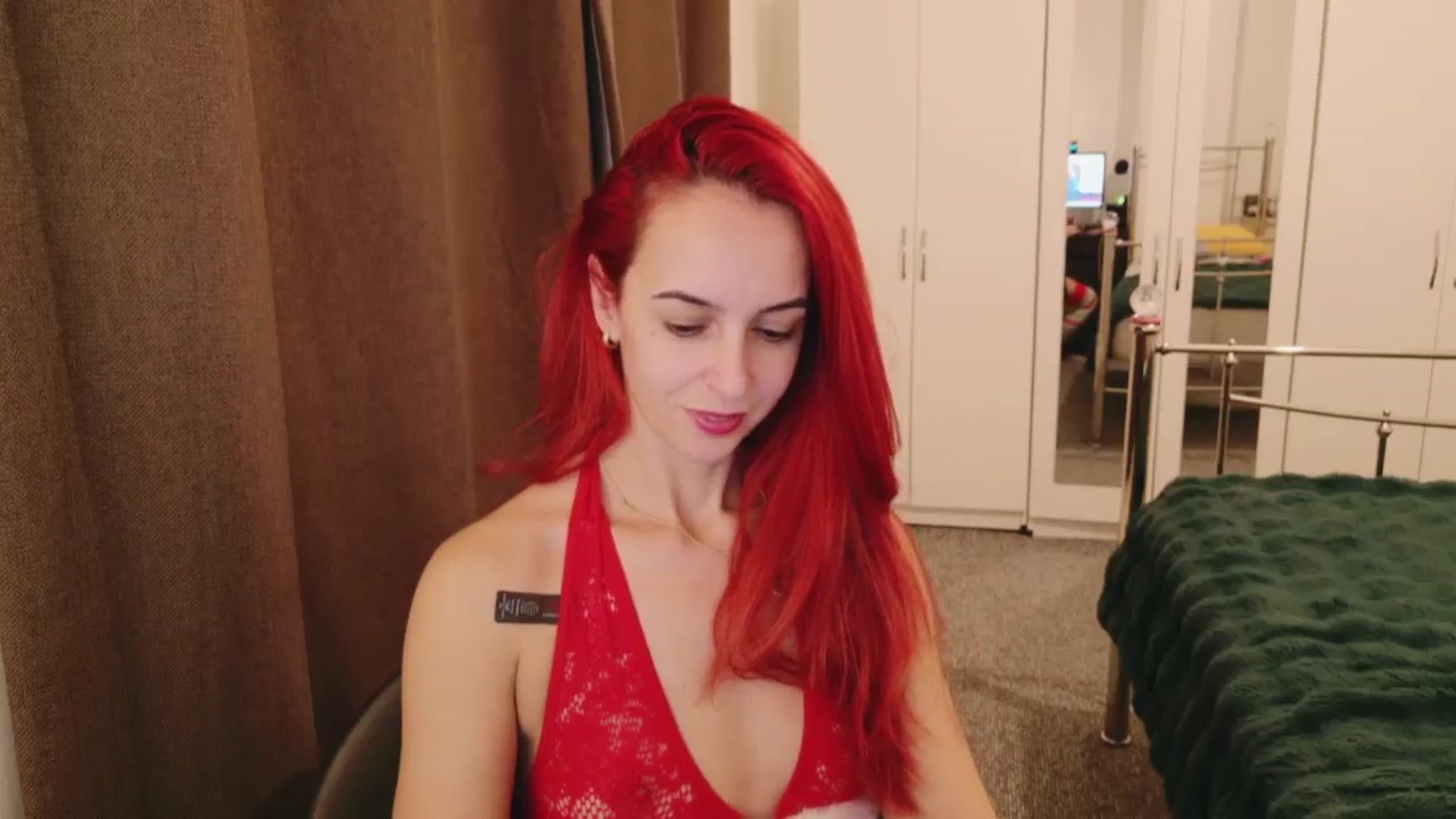 Gallery image thumbnail from KarlaOlivia's myfreecams stream on, 12/23/2025, 19:39 image 4 of 20