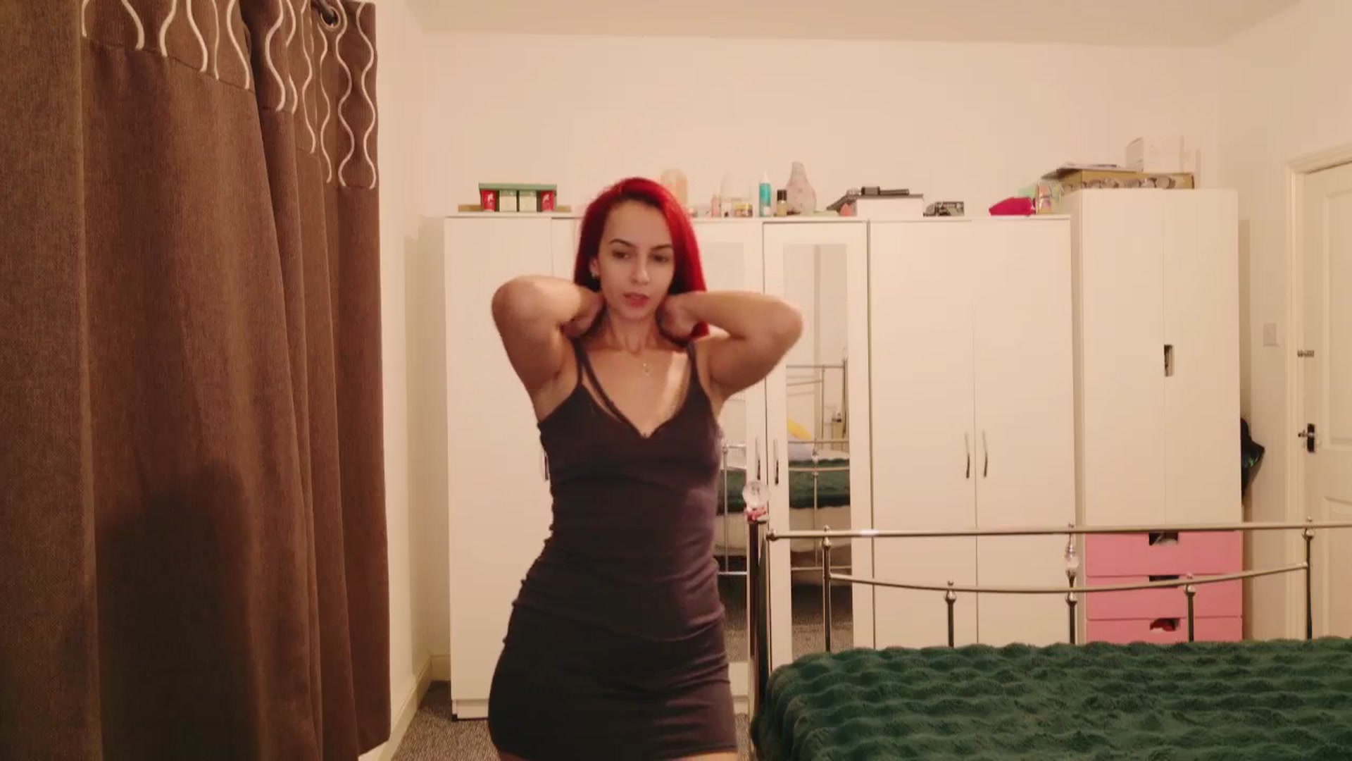 Gallery image thumbnail from KarlaOlivia's myfreecams stream on, 12/29/2025, 19:56 image 3 of 20