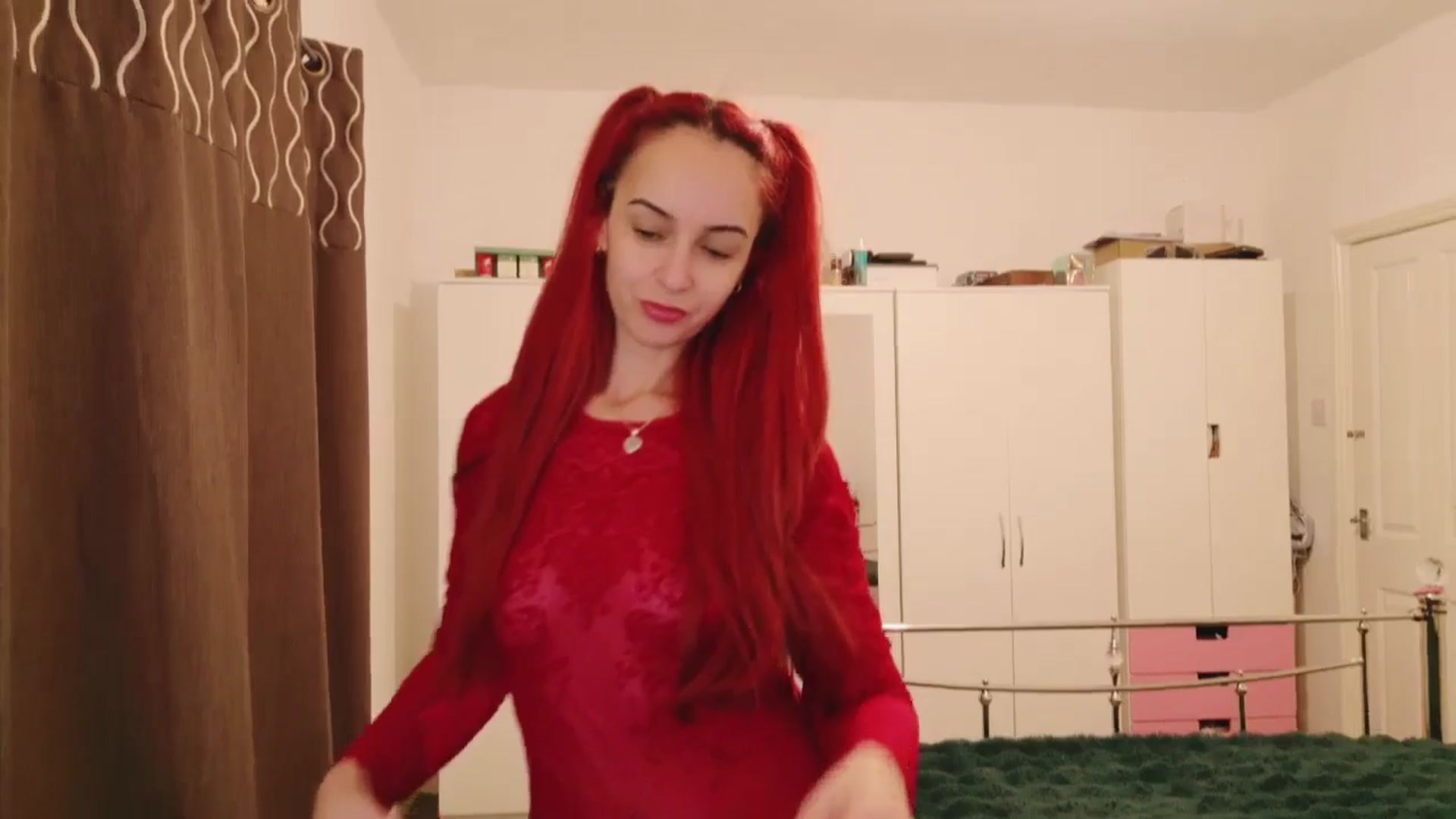 Gallery image thumbnail from KarlaOlivia's myfreecams stream on, 01/04/2026, 17:51 image 10 of 20