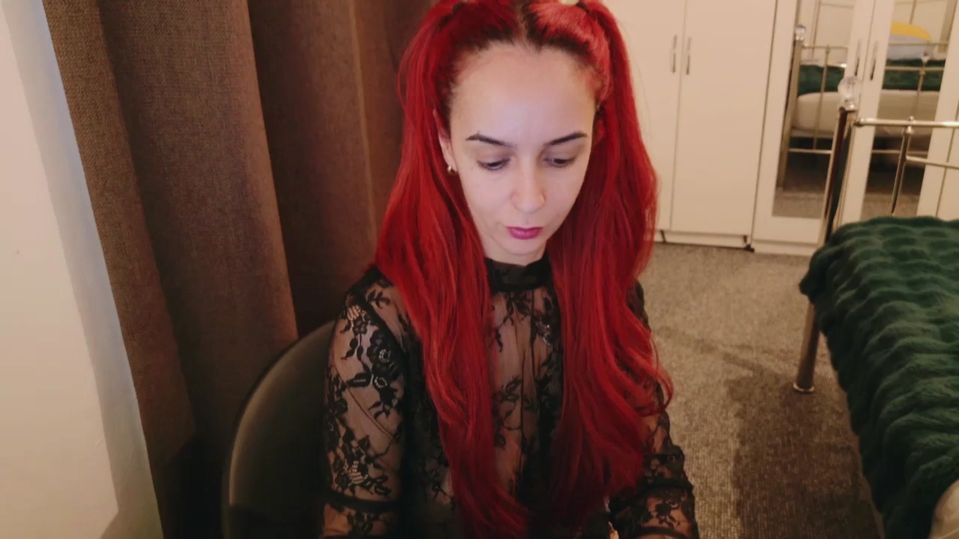 Gallery image thumbnail from KarlaOlivia's myfreecams stream on, 01/05/2026, 12:03 image 6 of 20