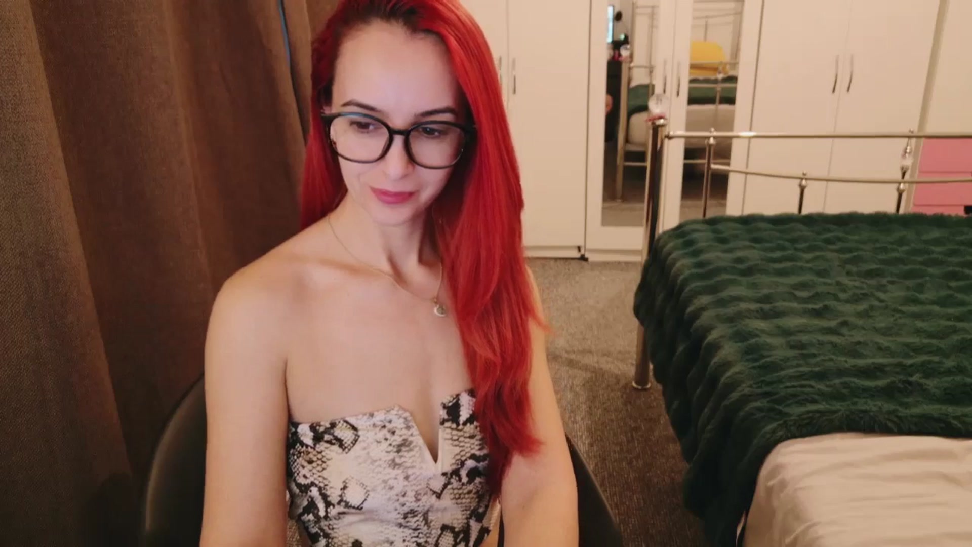 Gallery image thumbnail from KarlaOlivia's myfreecams stream on, 01/11/2026, 14:12 image 18 of 20
