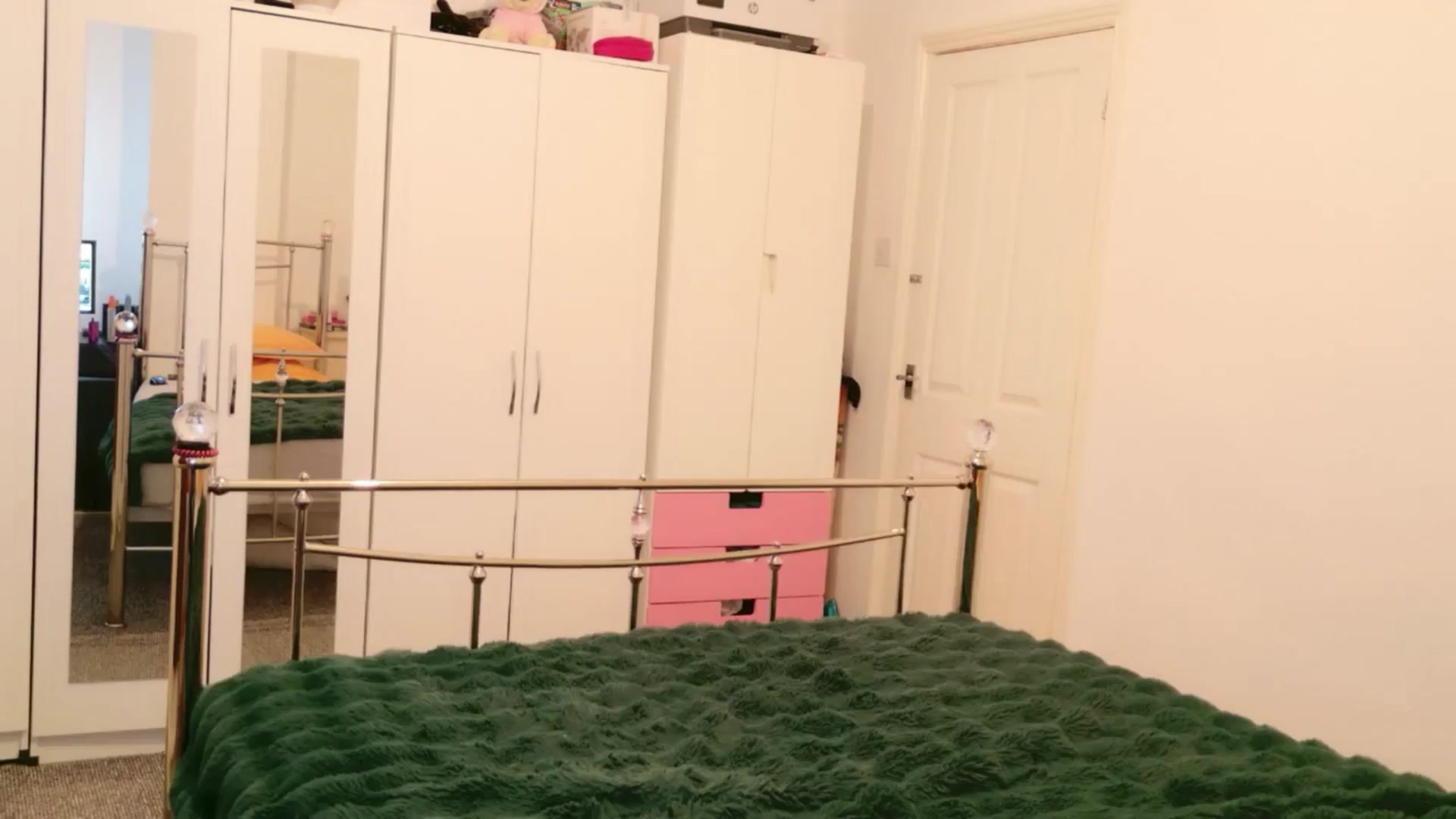 Gallery image thumbnail from KarlaOlivia's myfreecams stream on, 03/09/2026, 12:17 image 17 of 20