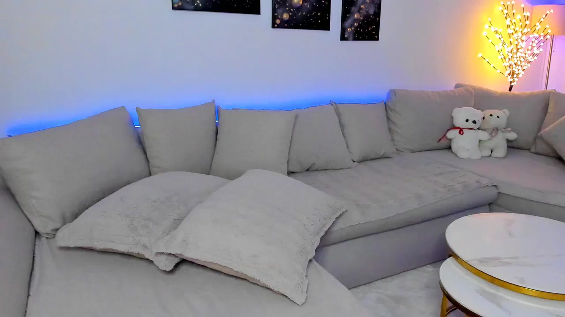 Gallery image thumbnail from KarlaStarx's myfreecams stream on, 06/16/2024, 03:39 image 18 of 20