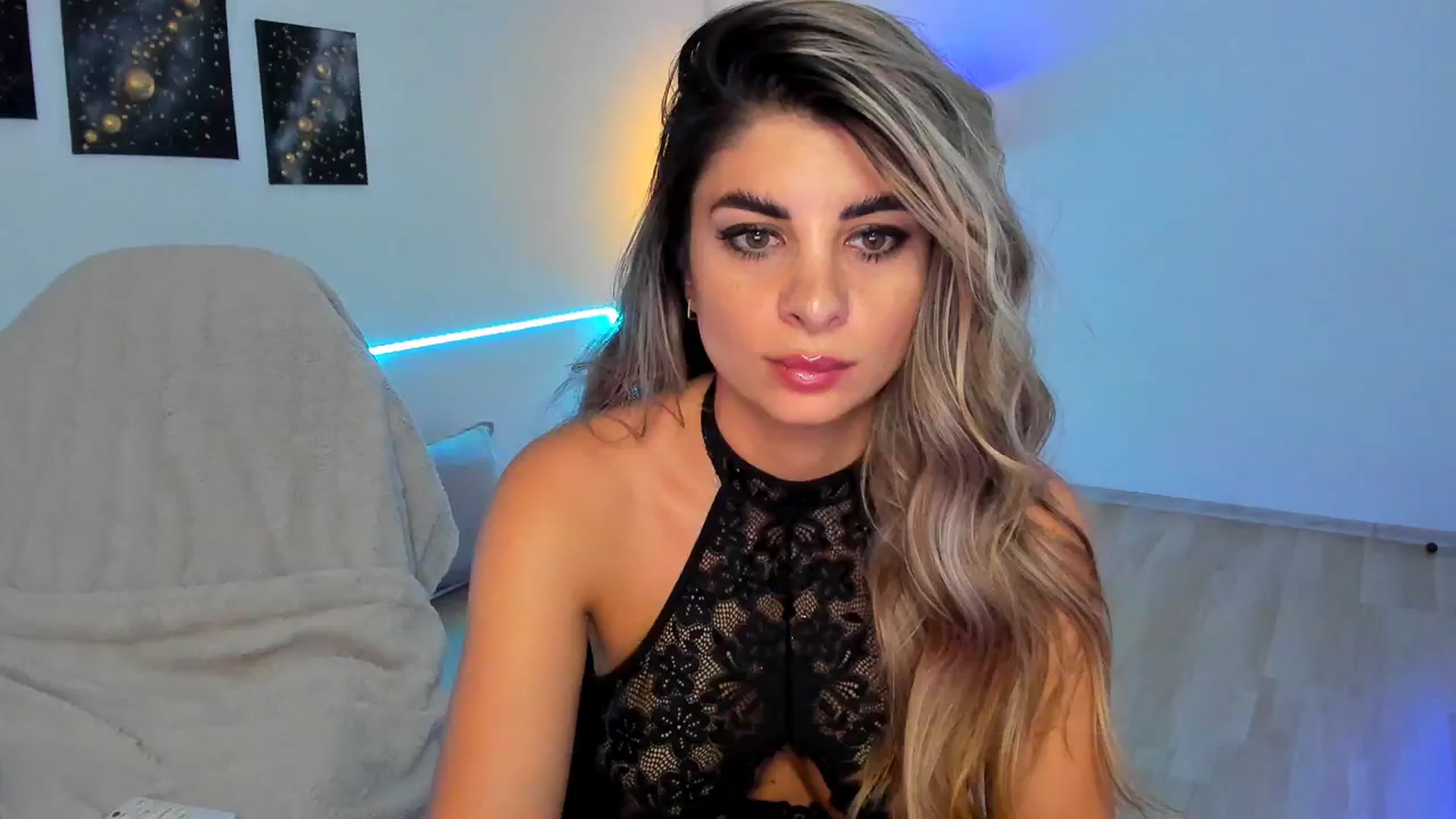 Gallery image thumbnail from KarlaStarx's myfreecams stream on, 06/23/2024, 06:13 image 16 of 20