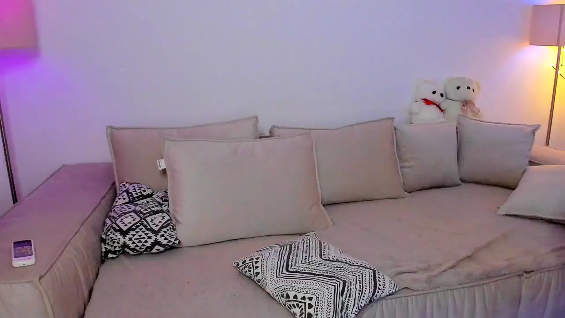 Gallery image thumbnail from KarlaStarx's myfreecams stream on, 08/05/2024, 04:42 image 18 of 20