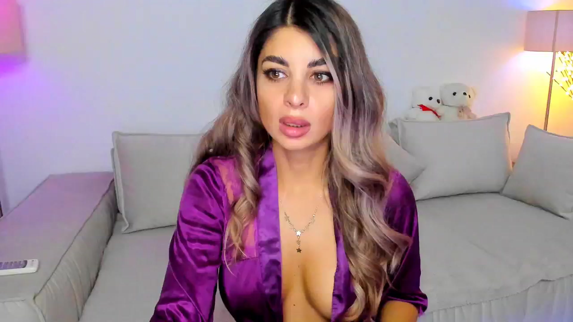 Gallery image thumbnail from KarlaStarx's myfreecams stream on, 08/08/2024, 23:58 image 2 of 20