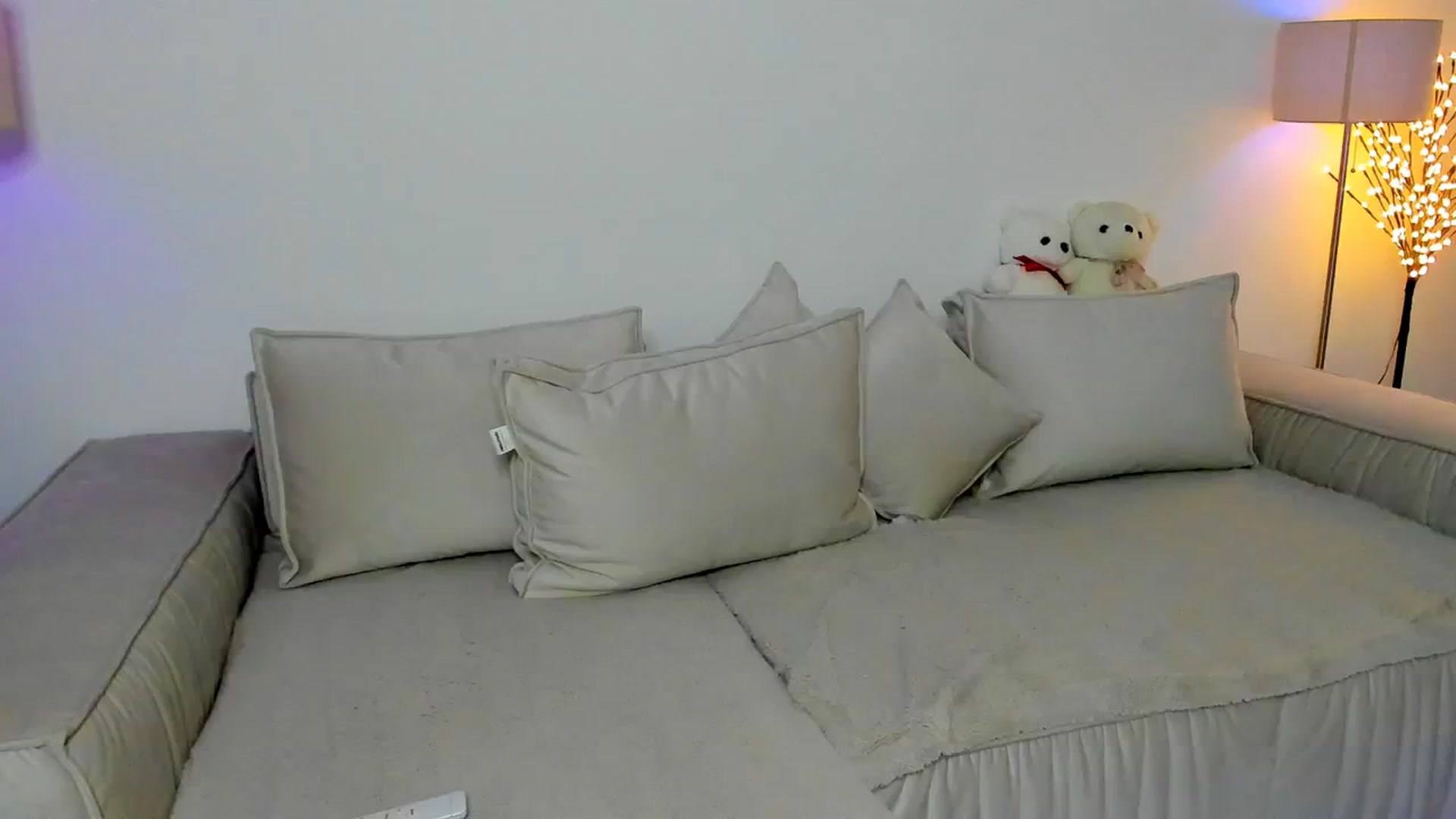 Gallery image thumbnail from KarlaStarx's myfreecams stream on, 08/10/2024, 03:07 image 9 of 20