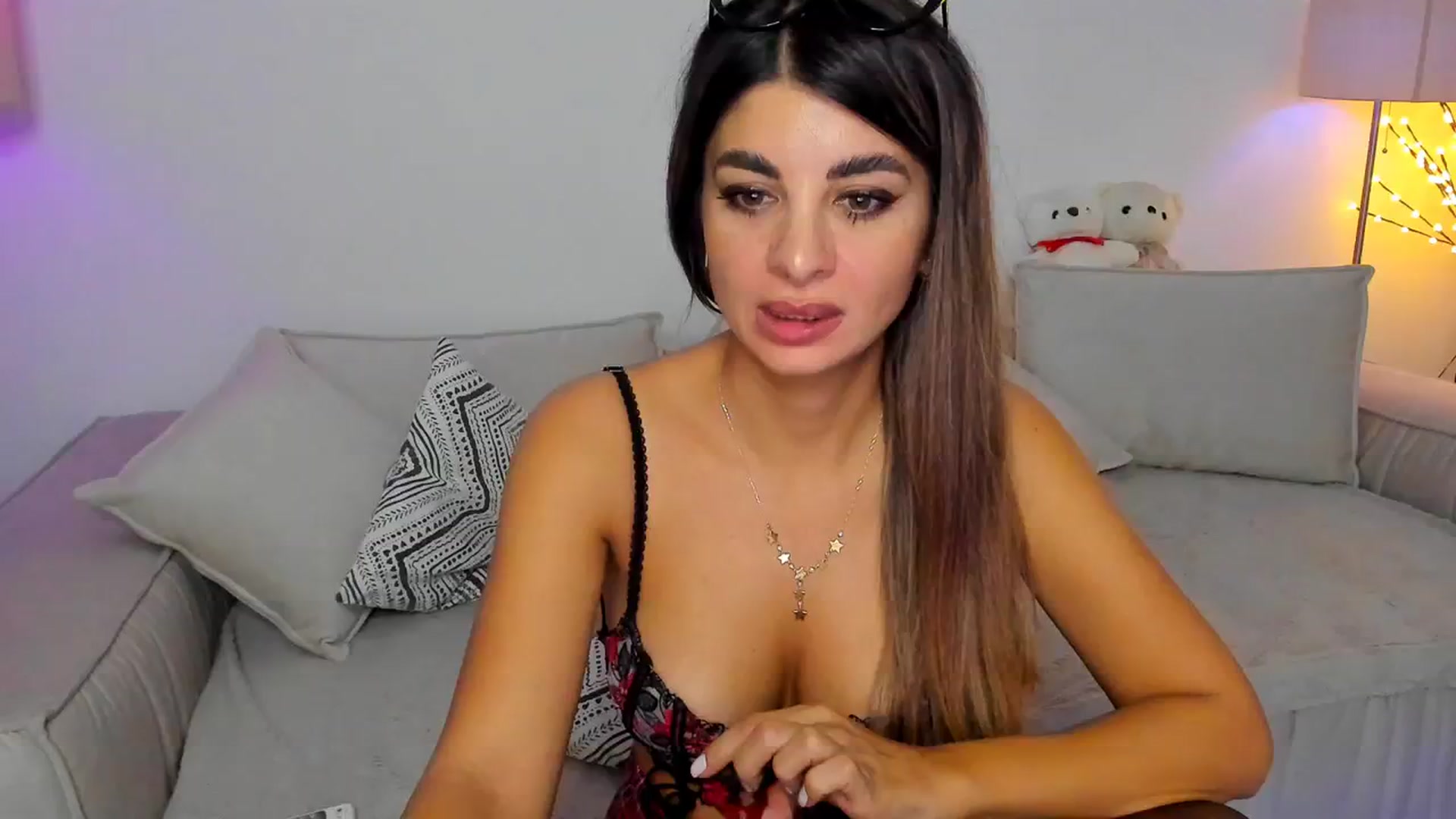 Gallery image thumbnail from KarlaStarx's myfreecams stream on, 08/19/2024, 02:52 image 3 of 20