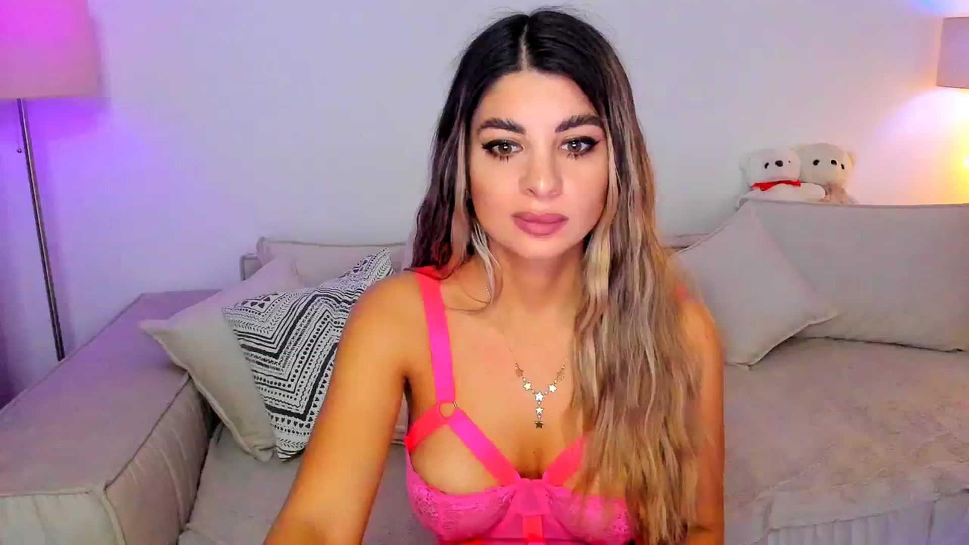Gallery image thumbnail from KarlaStarx's myfreecams stream on, 08/22/2024, 23:20 image 11 of 20