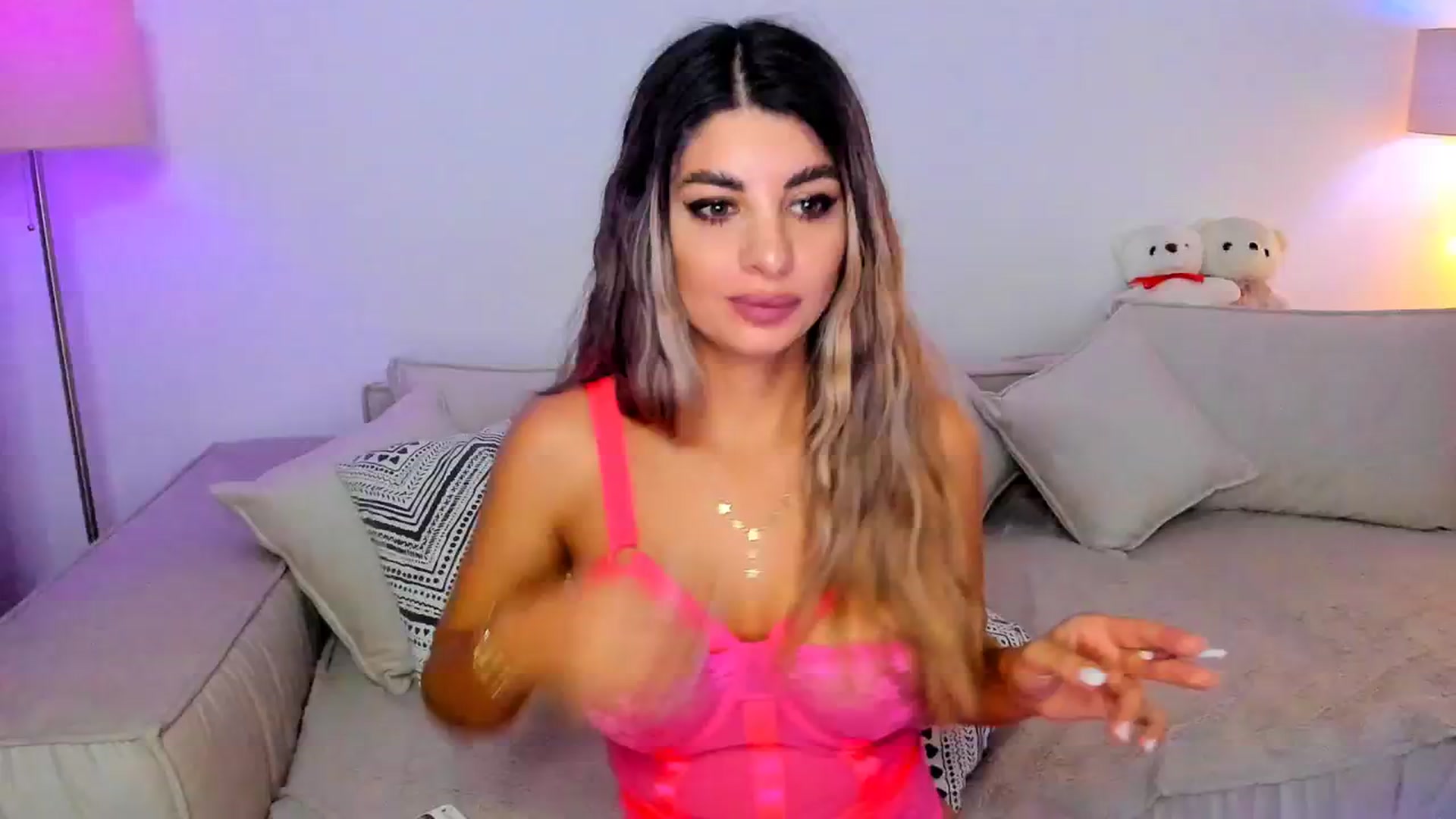 Gallery image thumbnail from KarlaStarx's myfreecams stream on, 08/22/2024, 23:20 image 10 of 20