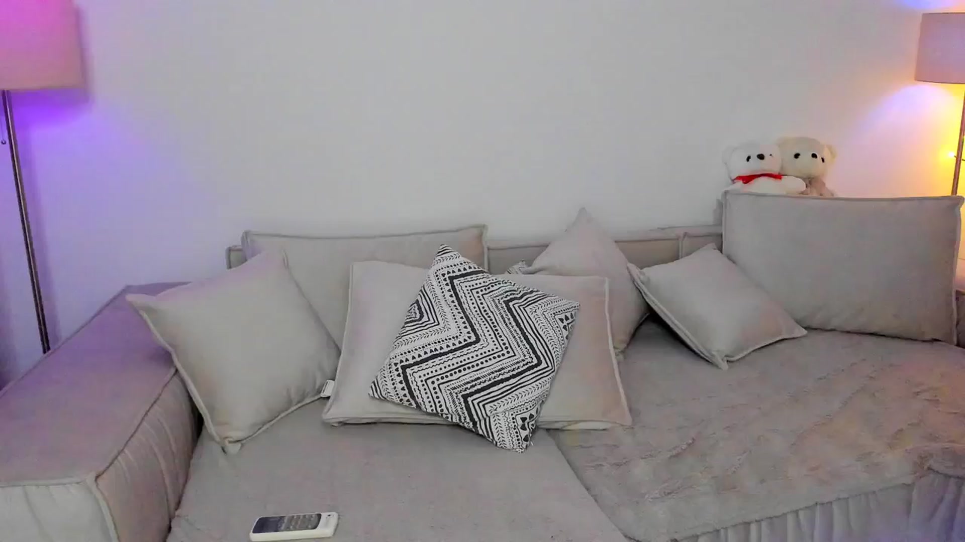 Gallery image thumbnail from KarlaStarx's myfreecams stream on, 08/23/2024, 03:52 image 15 of 20