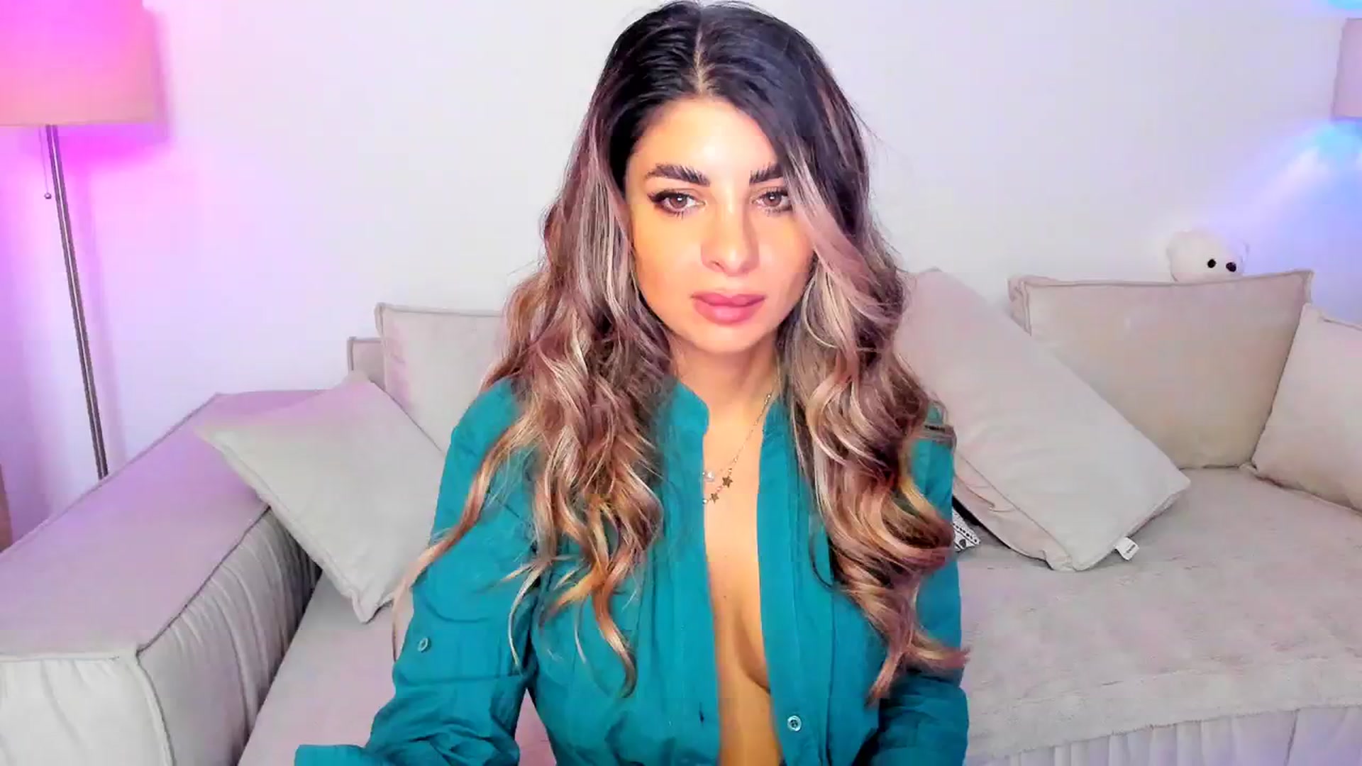 Gallery image thumbnail from KarlaStarx's myfreecams stream on, 09/07/2024, 07:02 image 16 of 20