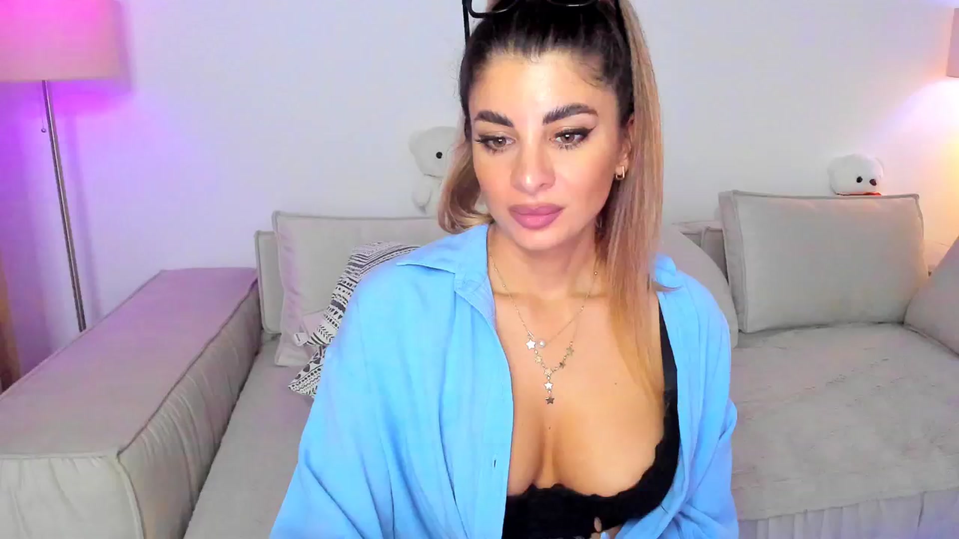 Gallery image thumbnail from KarlaStarx's myfreecams stream on, 09/14/2024, 02:48 image 2 of 20