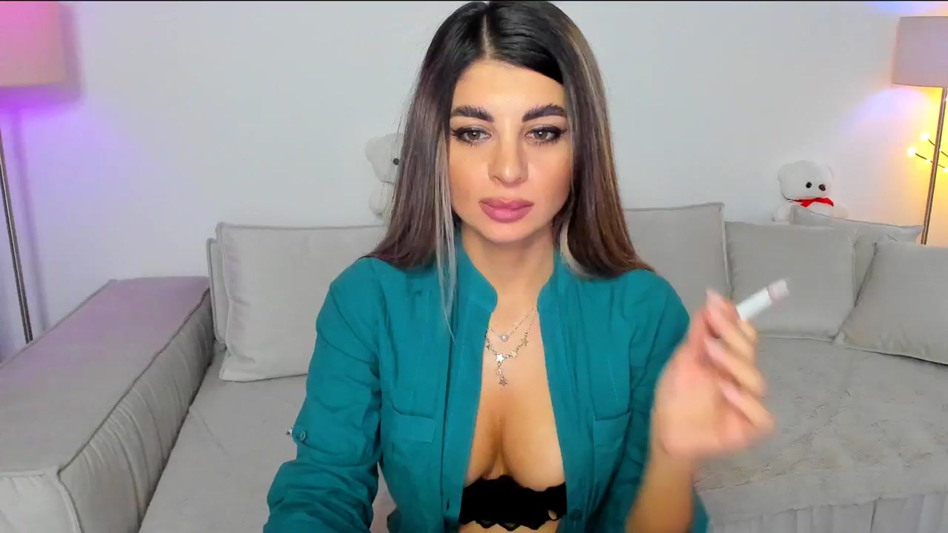 Gallery image thumbnail from KarlaStarx's myfreecams stream on, 09/15/2024, 24:00 image 3 of 20