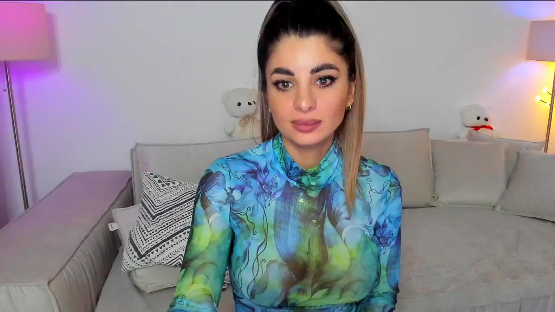 Gallery image thumbnail from KarlaStarx's myfreecams stream on, 09/16/2024, 04:14 image 5 of 20