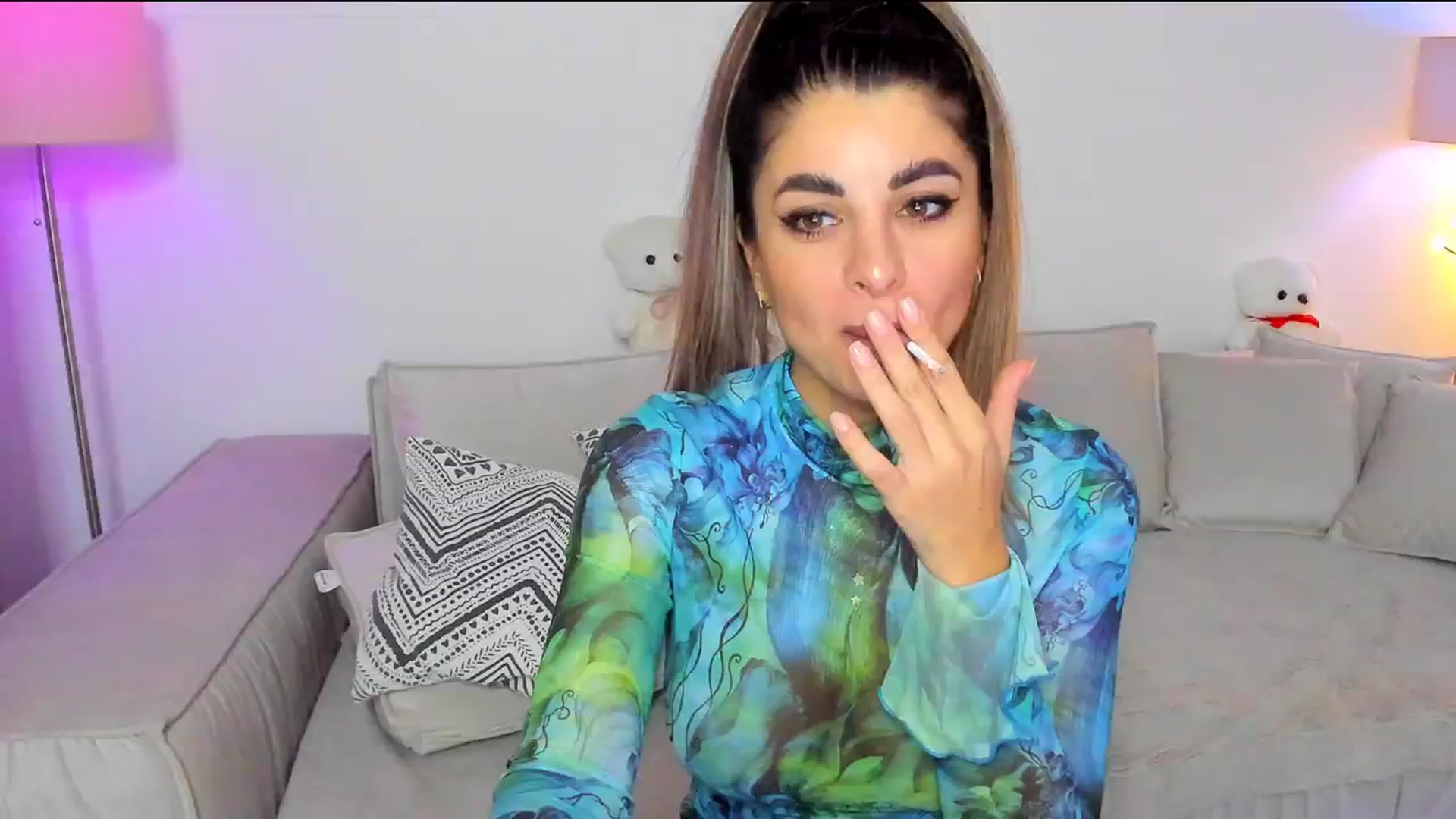 Gallery image thumbnail from KarlaStarx's myfreecams stream on, 09/16/2024, 04:14 image 1 of 20