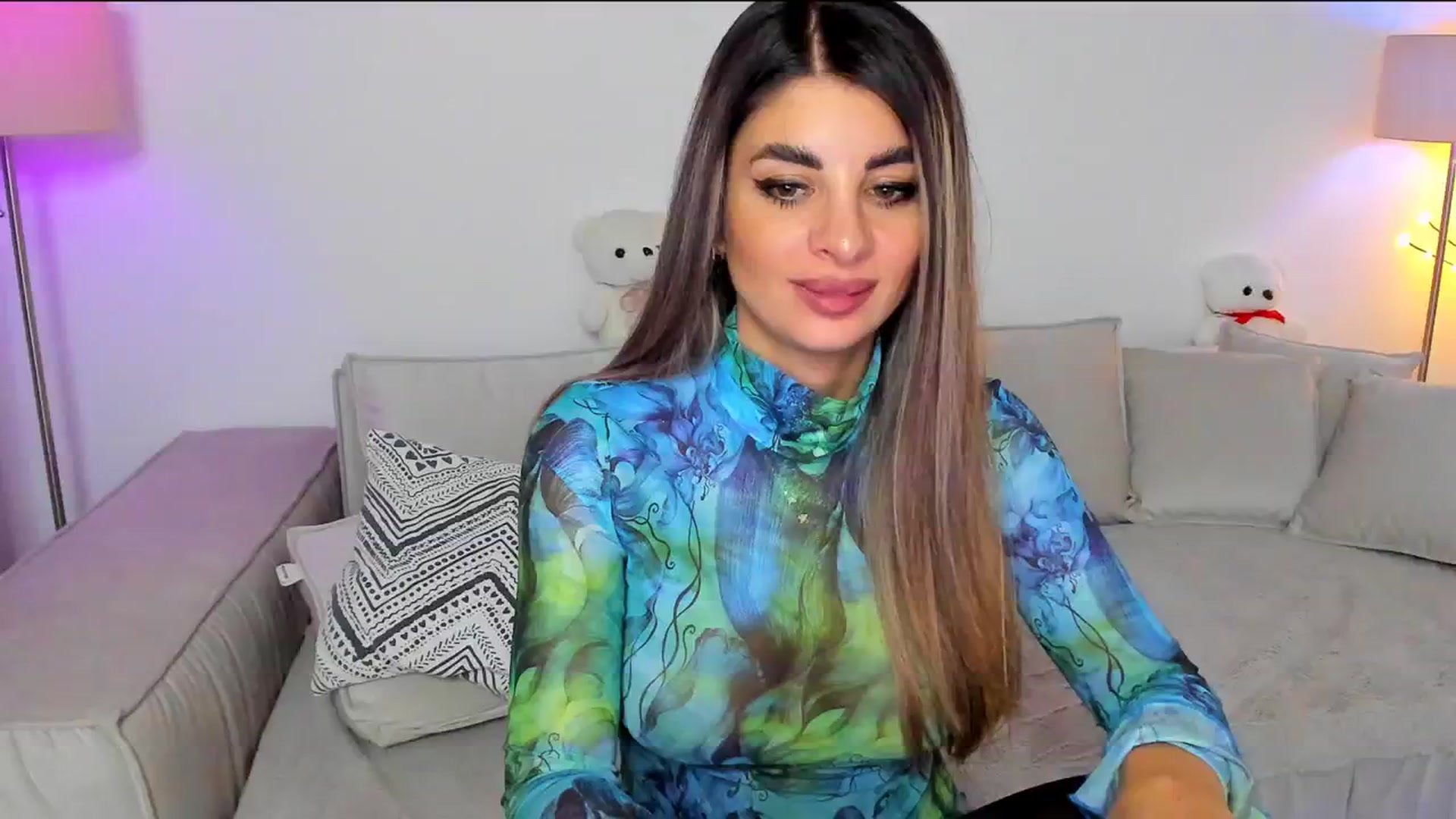 Gallery image thumbnail from KarlaStarx's myfreecams stream on, 09/16/2024, 04:14 image 6 of 20