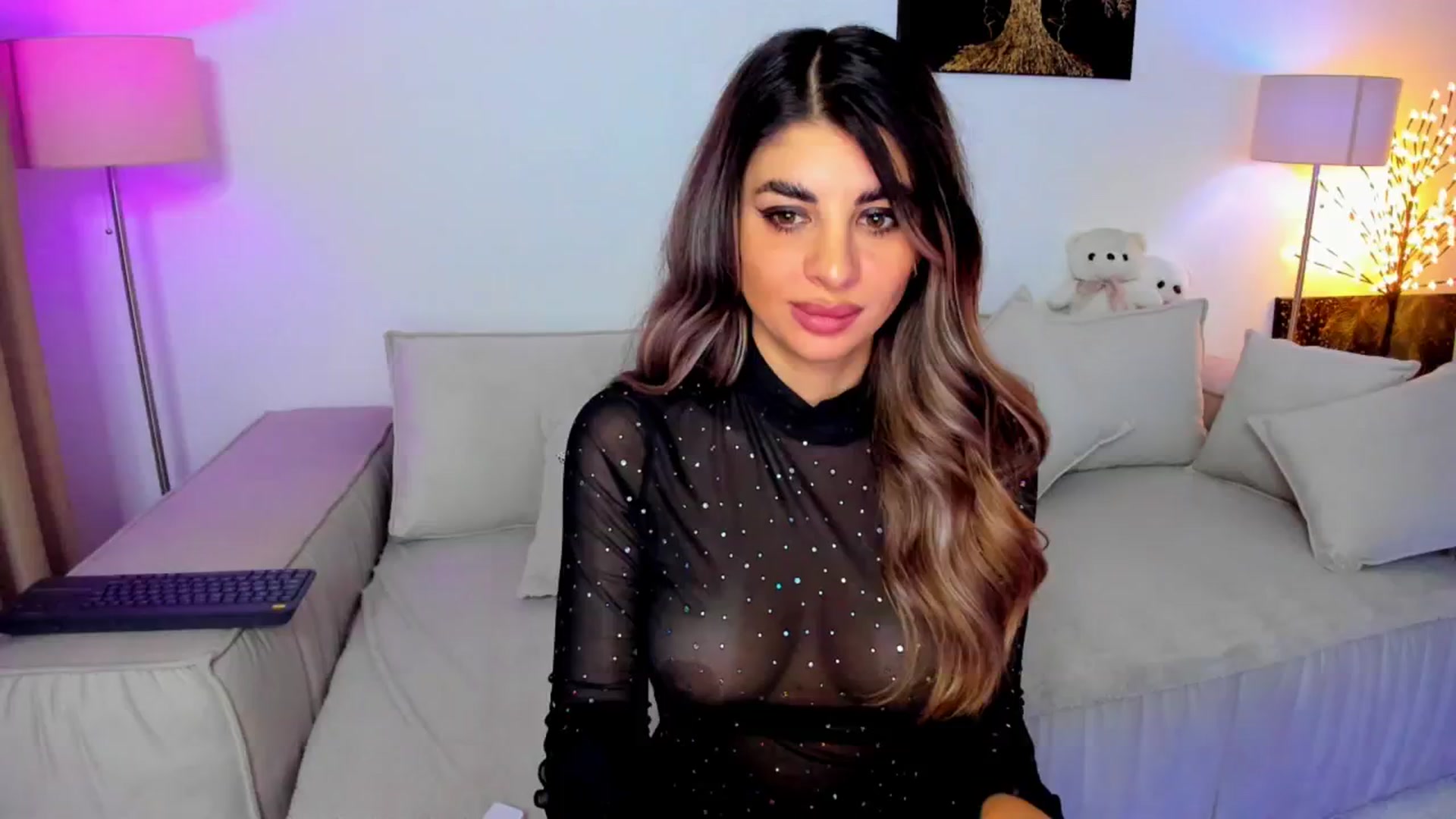 Gallery image thumbnail from KarlaStarx's myfreecams stream on, 10/11/2024, 02:08 image 13 of 20