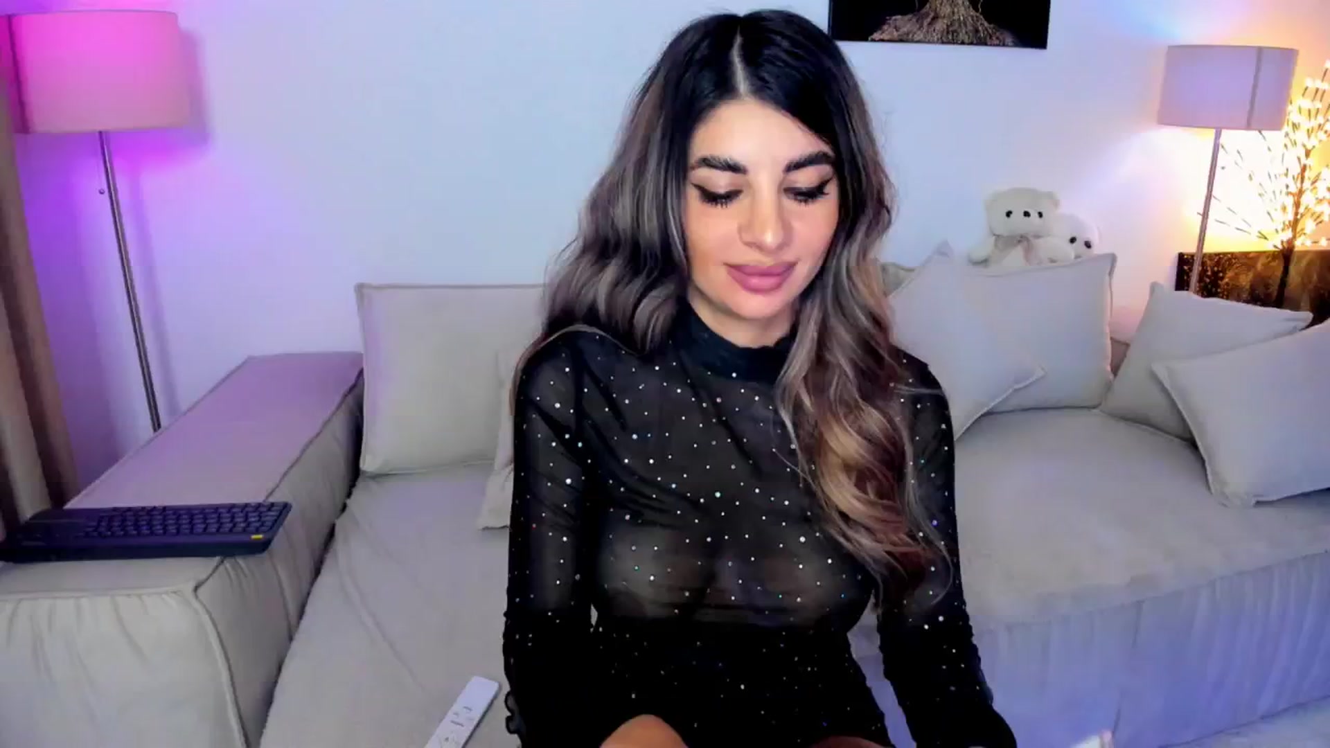 Gallery image thumbnail from KarlaStarx's myfreecams stream on, 10/11/2024, 02:08 image 7 of 20