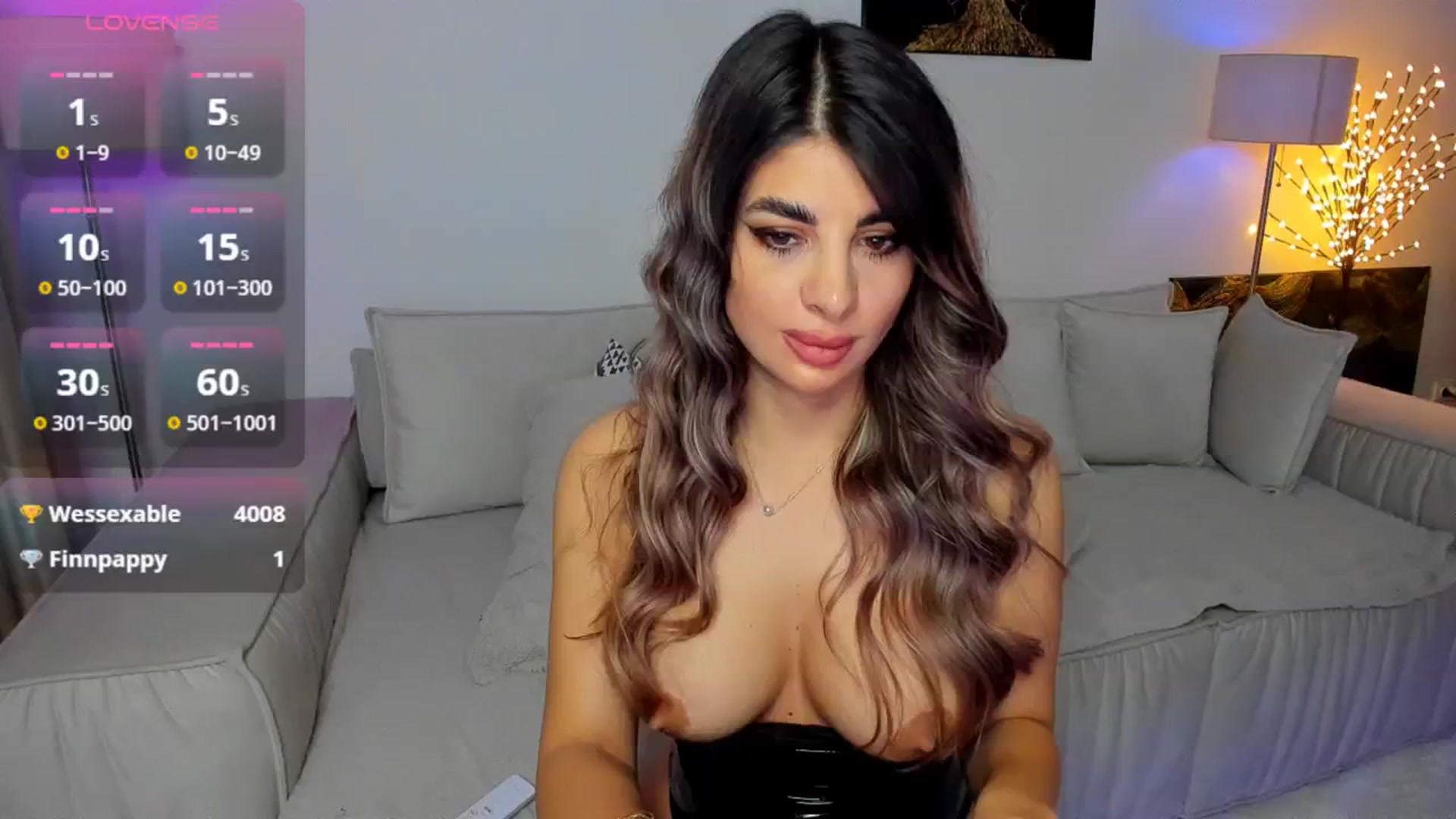 Gallery image thumbnail from KarlaStarx's myfreecams stream on, 11/16/2024, 02:53 image 2 of 20