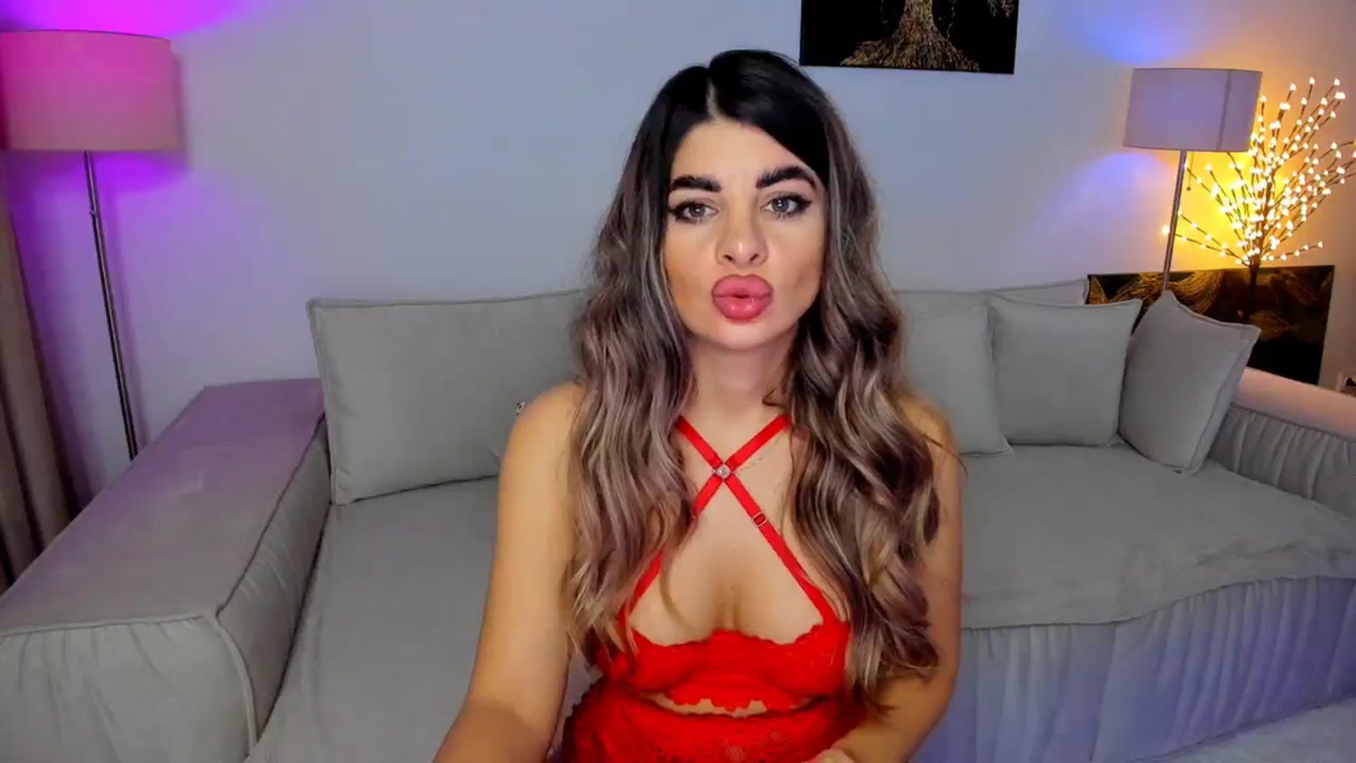 Gallery image thumbnail from KarlaStarx's myfreecams stream on, 11/23/2024, 03:43 image 13 of 20
