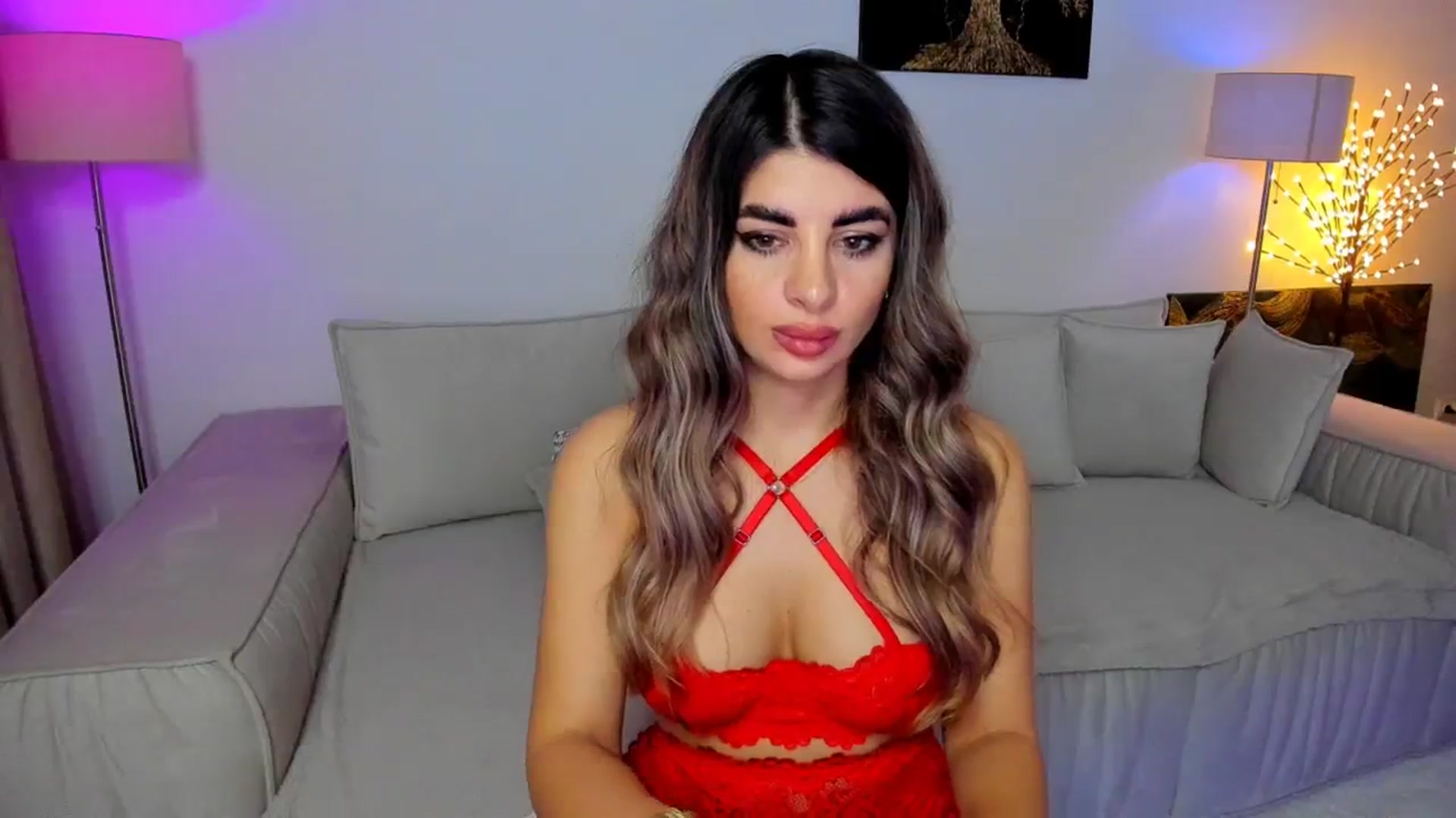 Gallery image thumbnail from KarlaStarx's myfreecams stream on, 11/23/2024, 03:43 image 15 of 20