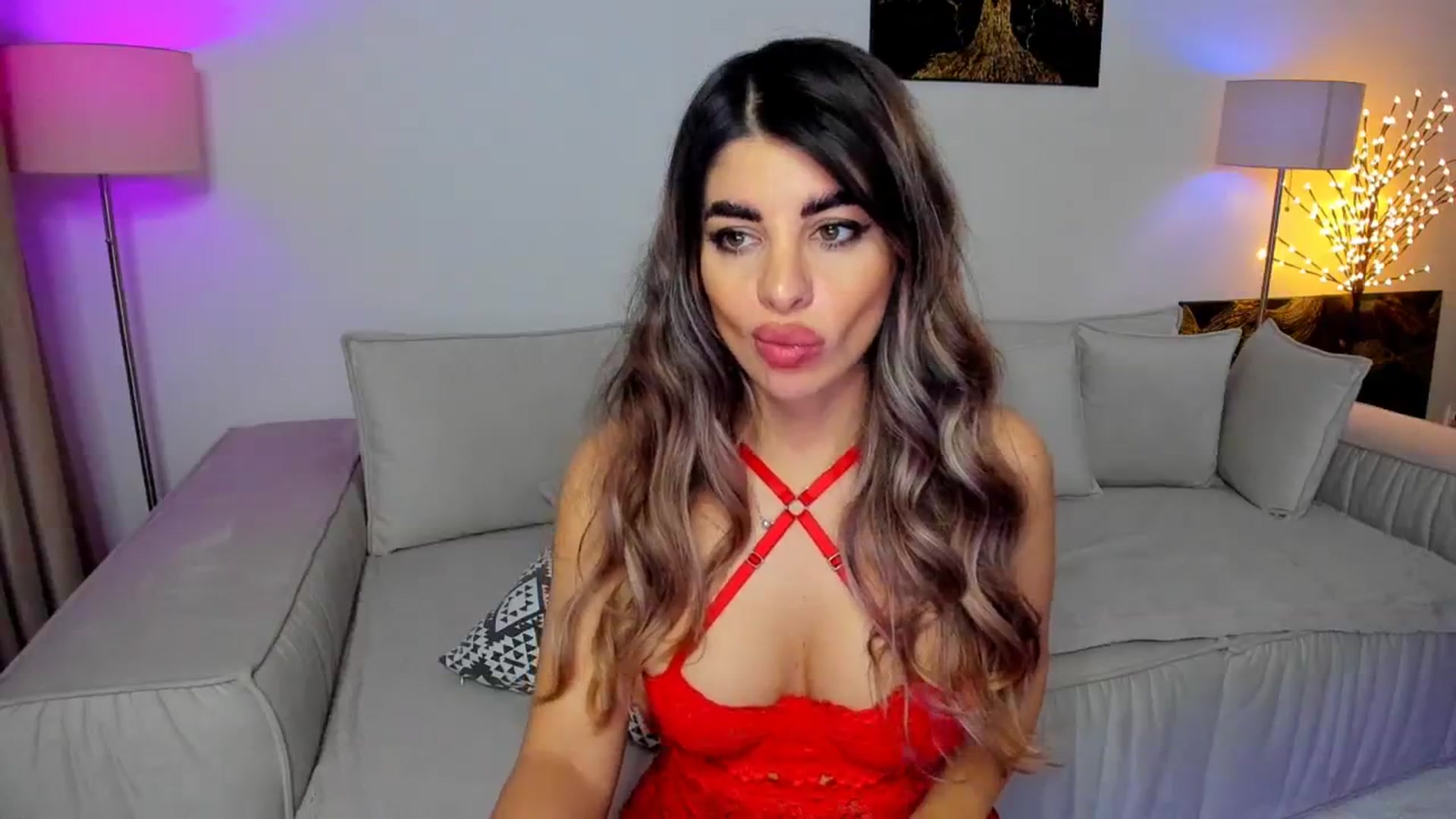 Gallery image thumbnail from KarlaStarx's myfreecams stream on, 11/23/2024, 03:43 image 9 of 20