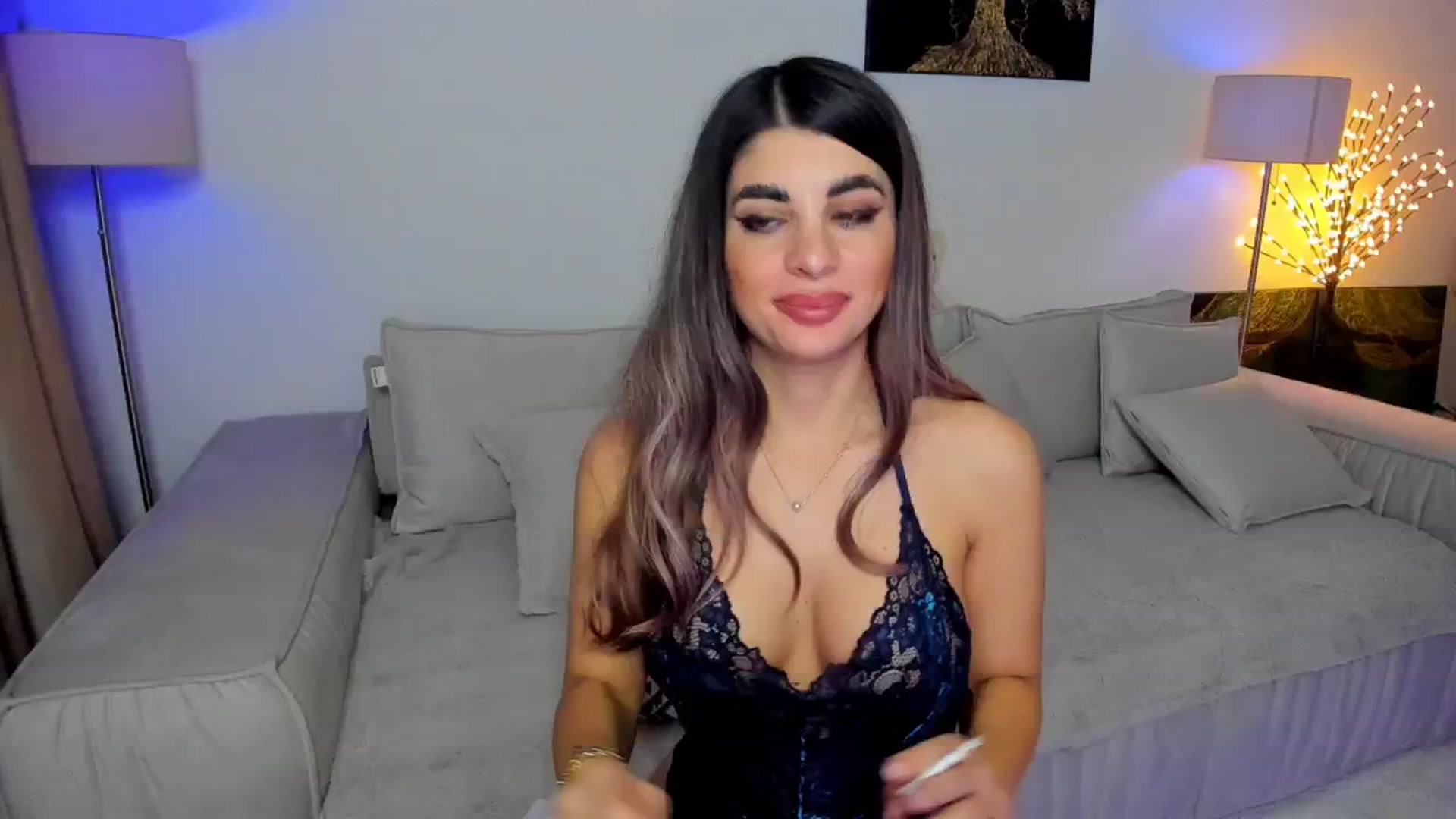 Gallery image thumbnail from KarlaStarx's myfreecams stream on, 12/05/2024, 03:13 image 4 of 20