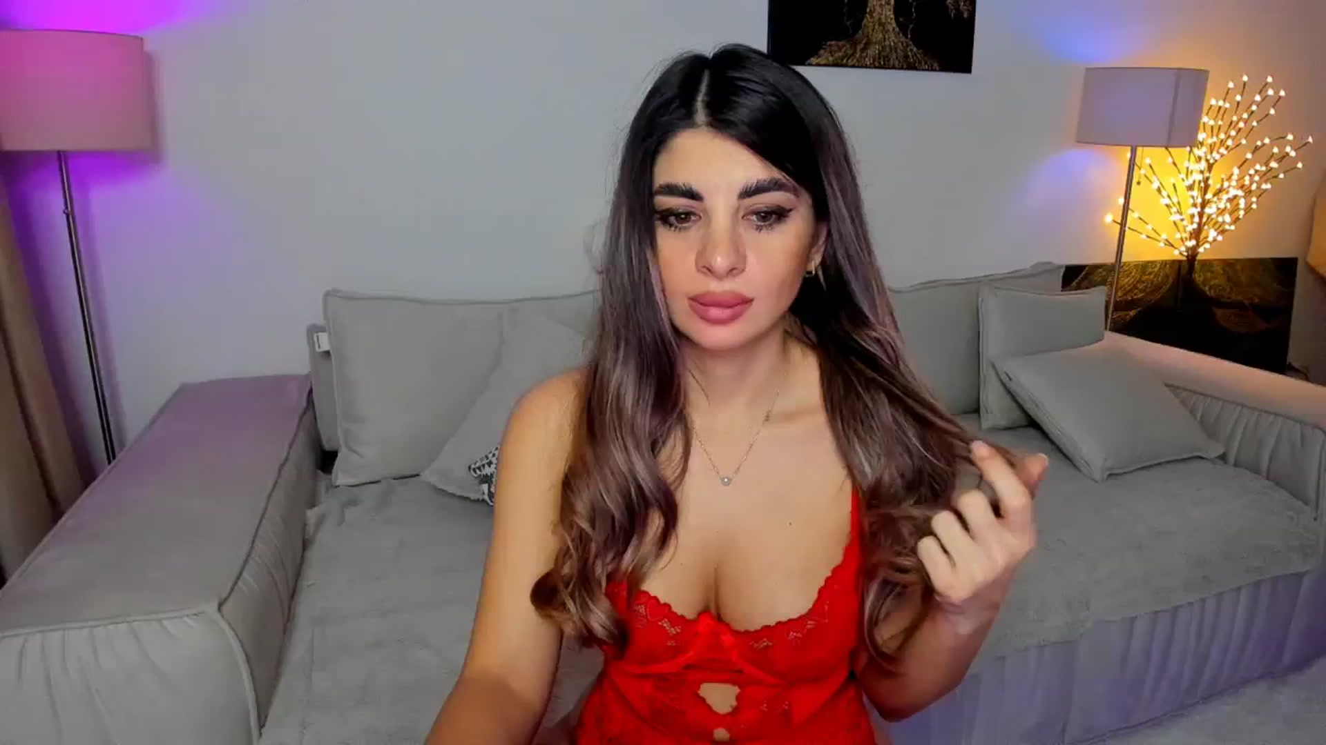 Gallery image thumbnail from KarlaStarx's myfreecams stream on, 12/06/2024, 05:10 image 3 of 20