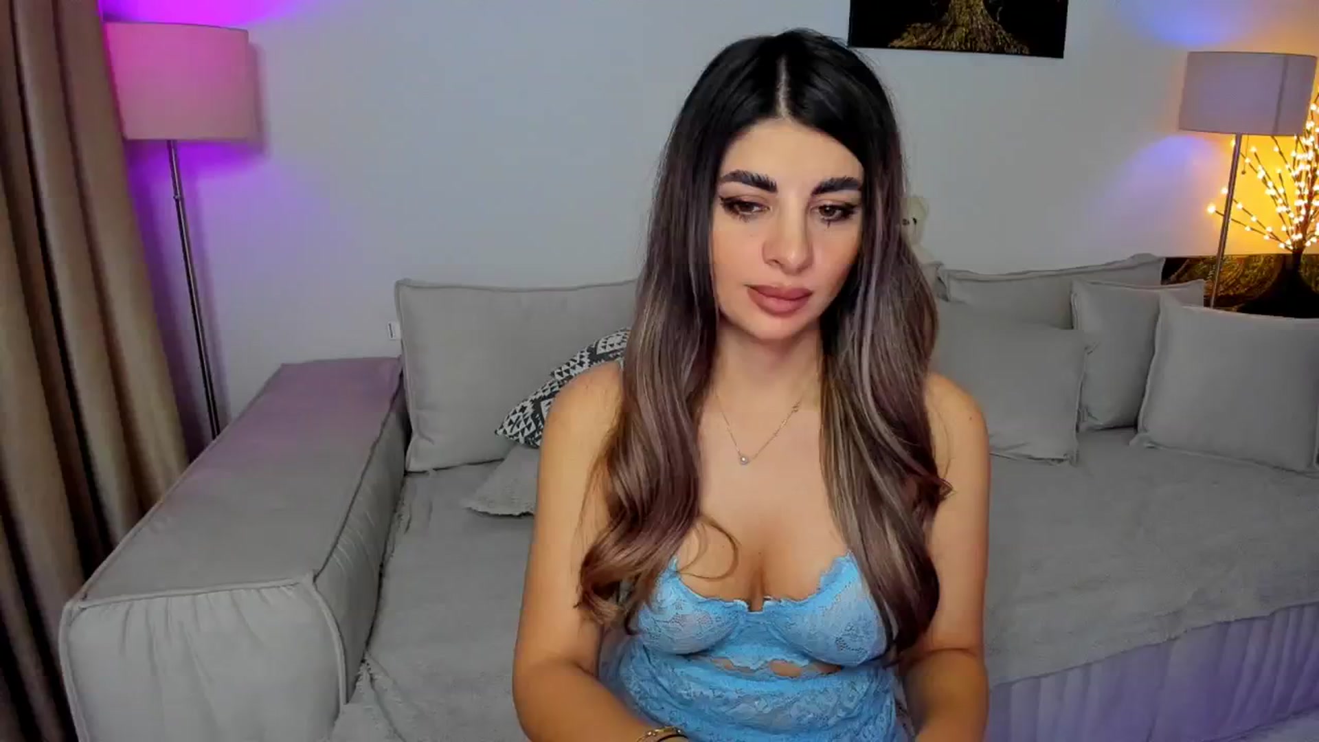 Gallery image thumbnail from KarlaStarx's myfreecams stream on, 12/08/2024, 02:37 image 18 of 20