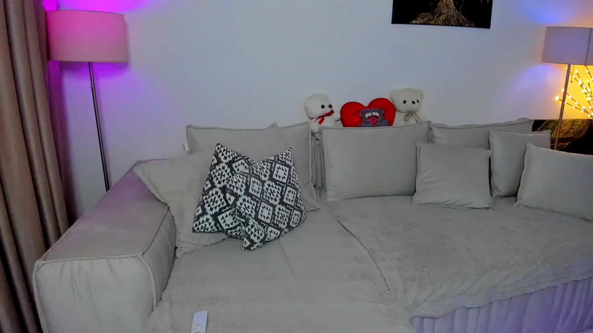 Gallery image thumbnail from KarlaStarx's myfreecams stream on, 12/09/2024, 03:24 image 16 of 20